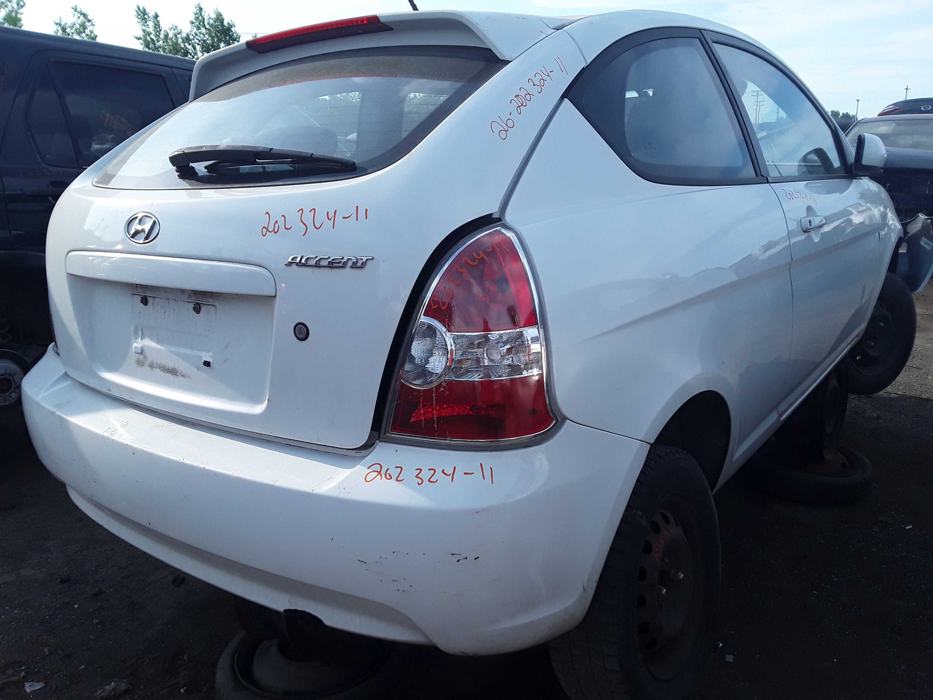 HYUNDAI ACCENT 2011