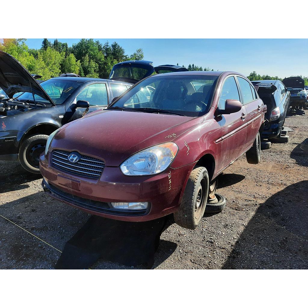 HYUNDAI ACCENT 2011