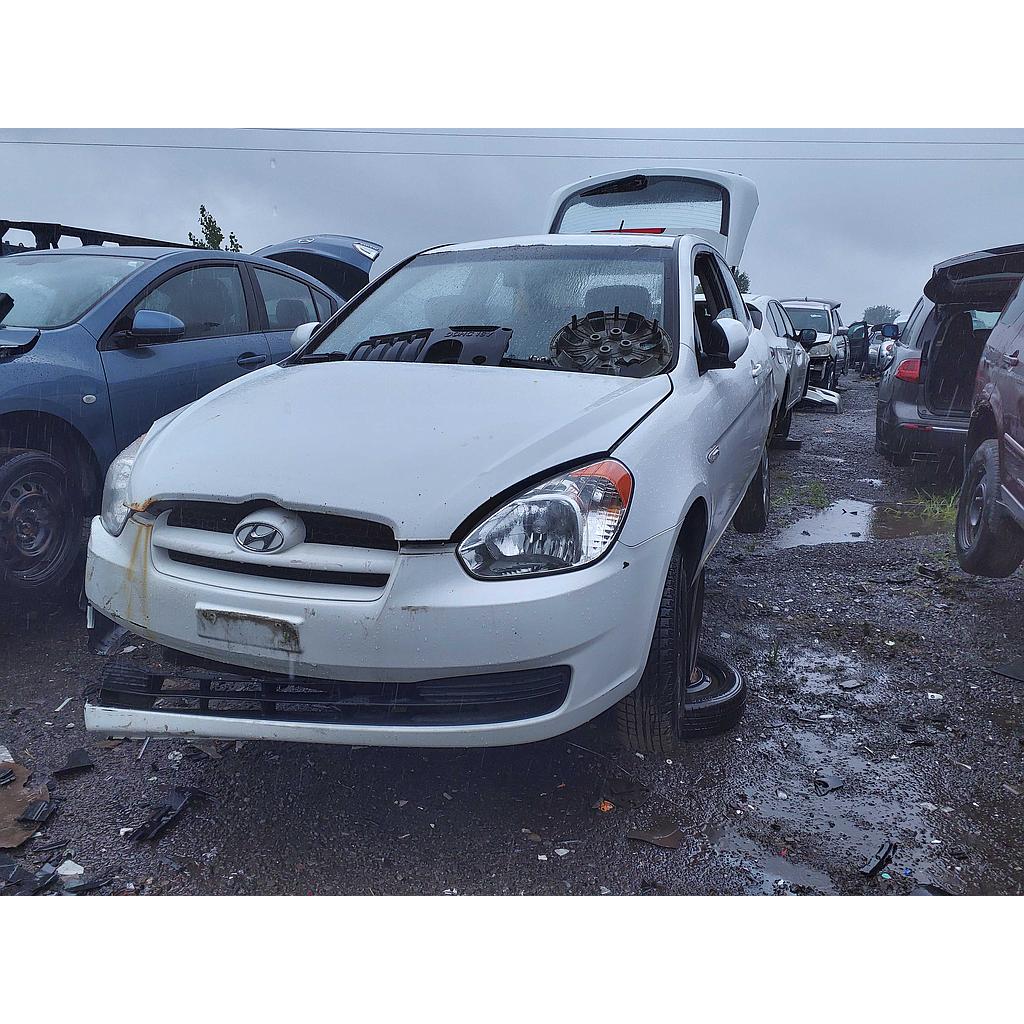 HYUNDAI ACCENT 2011