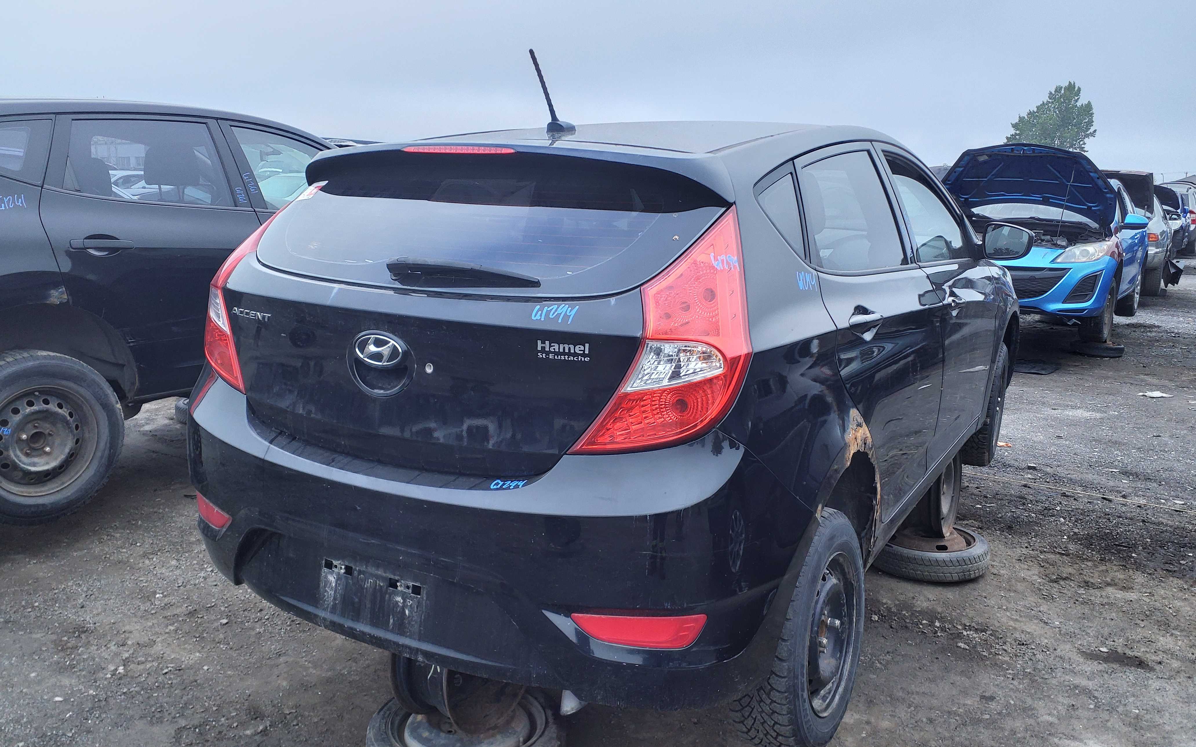 HYUNDAI ACCENT 2012