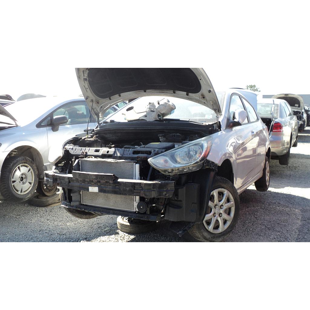HYUNDAI ACCENT 2013