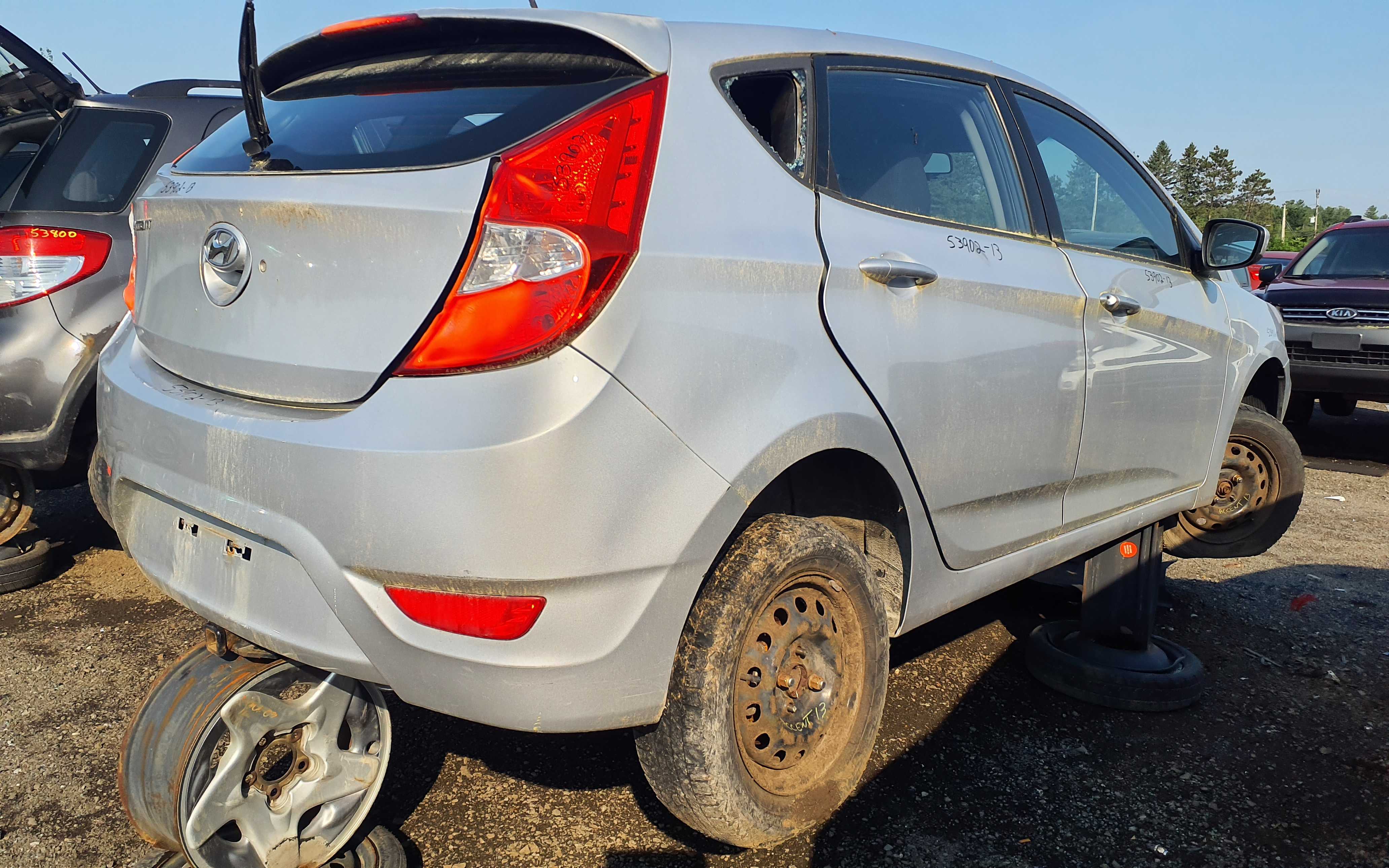 HYUNDAI ACCENT 2013