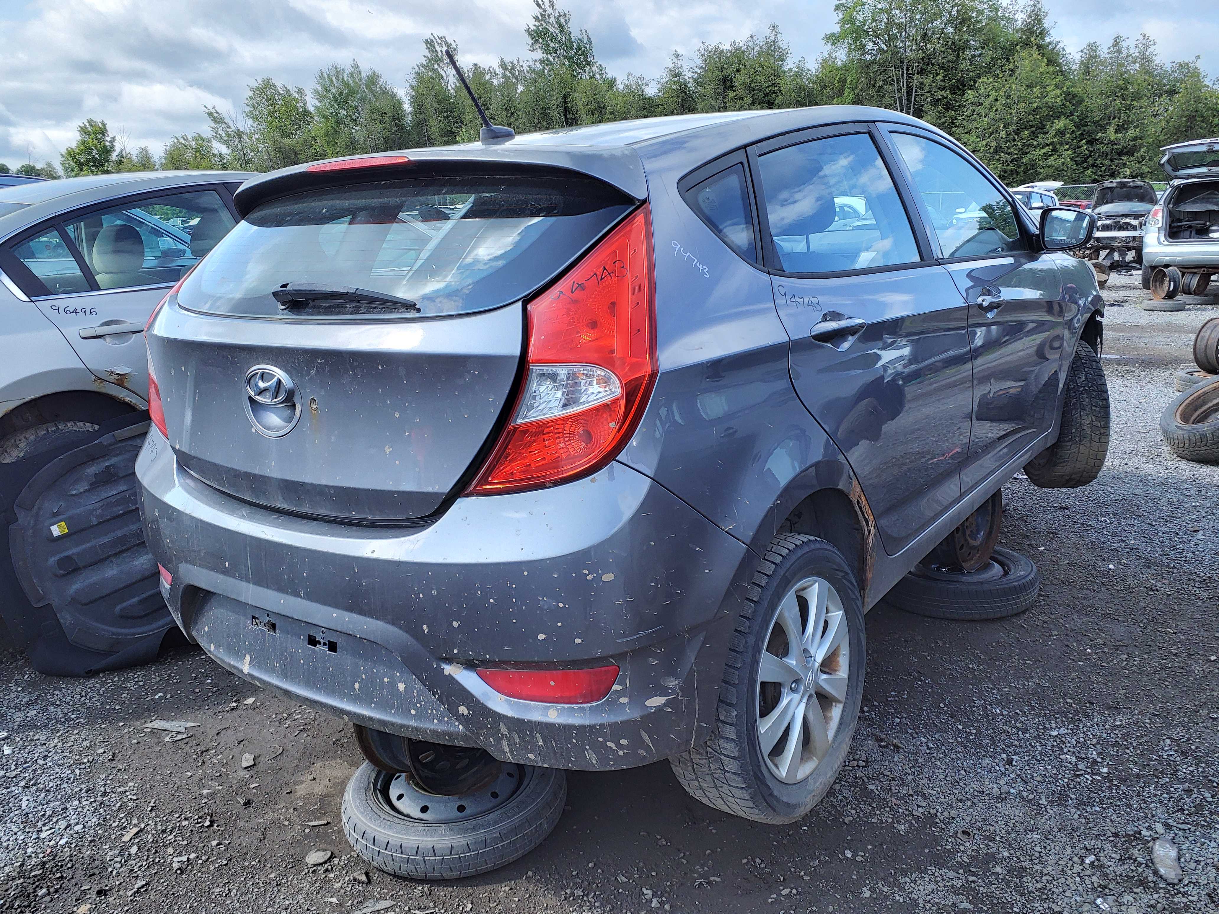 HYUNDAI ACCENT 2013