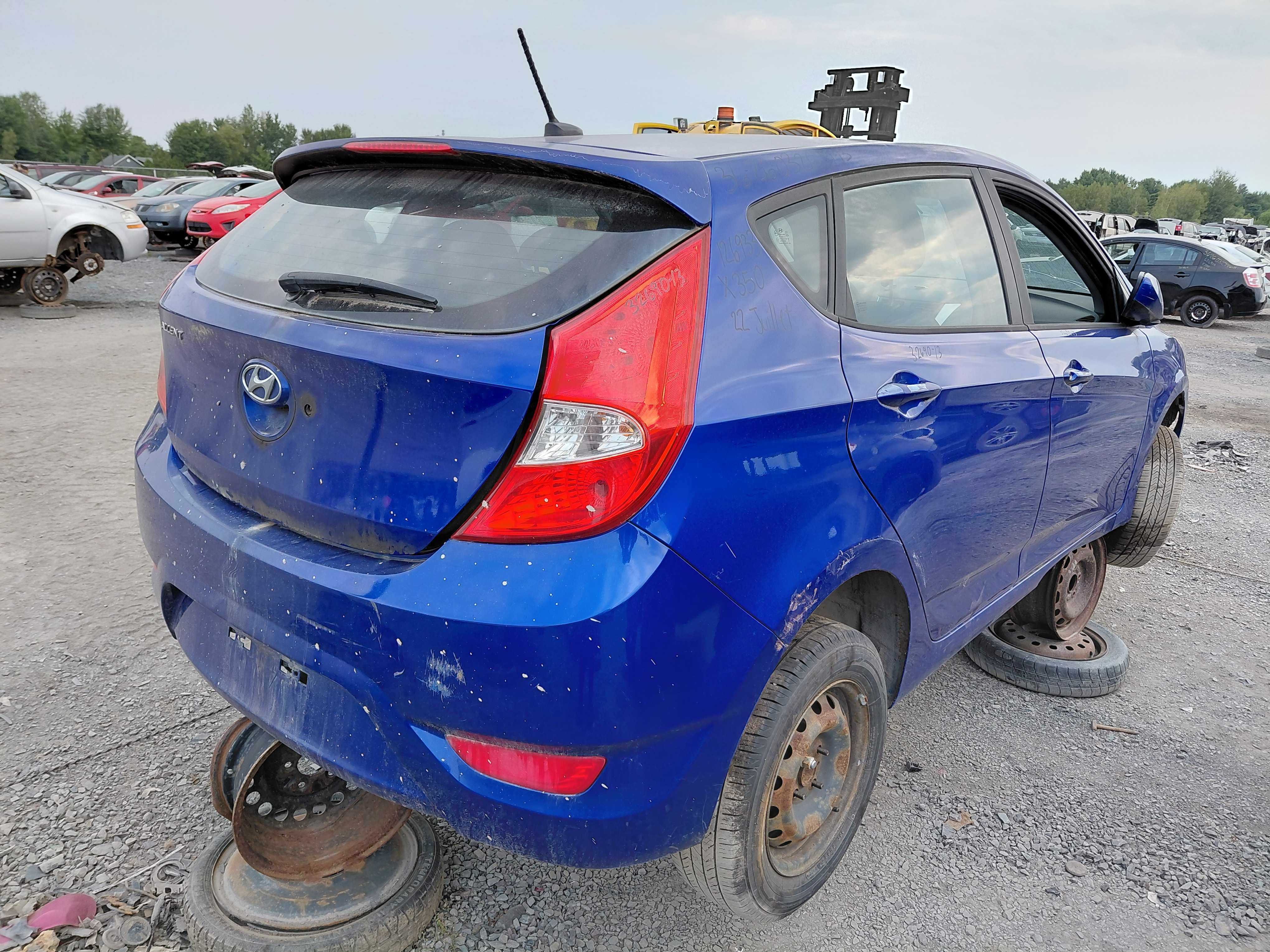 HYUNDAI ACCENT 2013