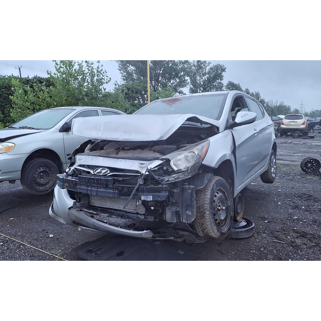 HYUNDAI ACCENT 2013