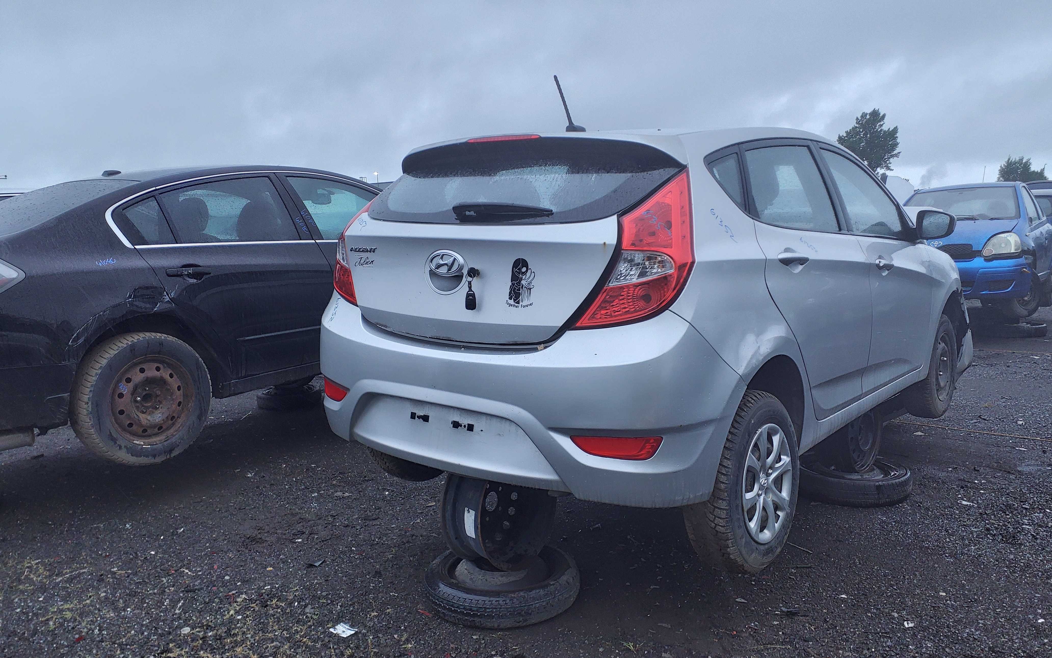 HYUNDAI ACCENT 2013