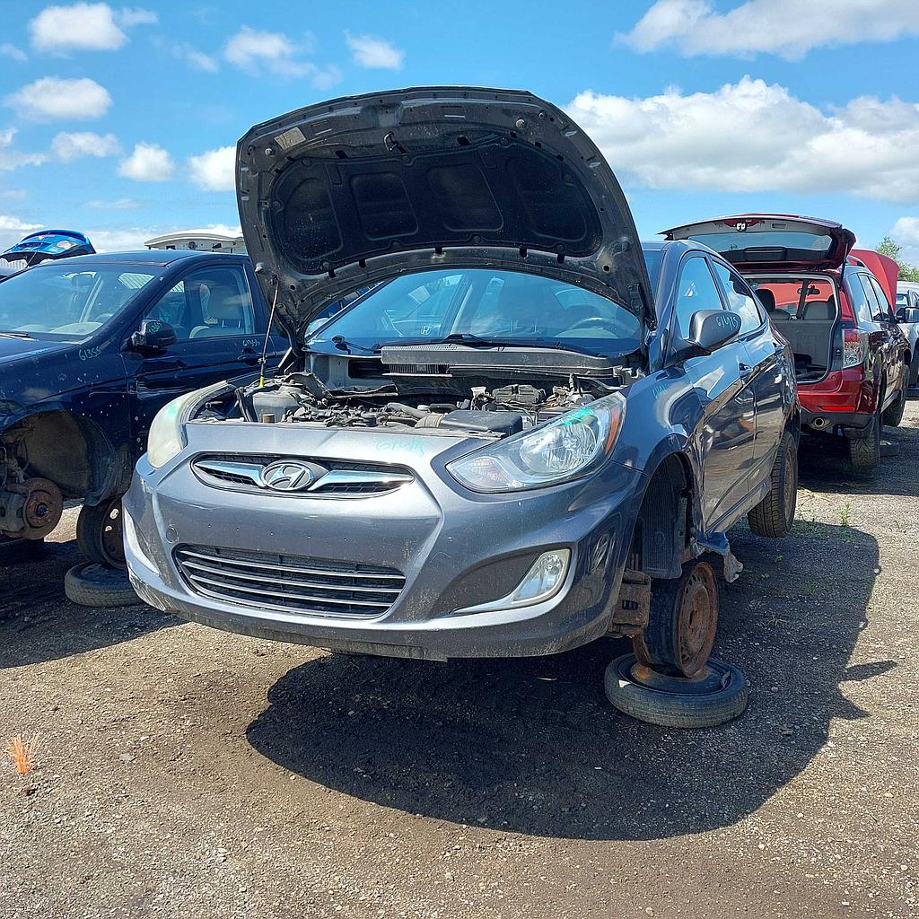 HYUNDAI ACCENT 2013