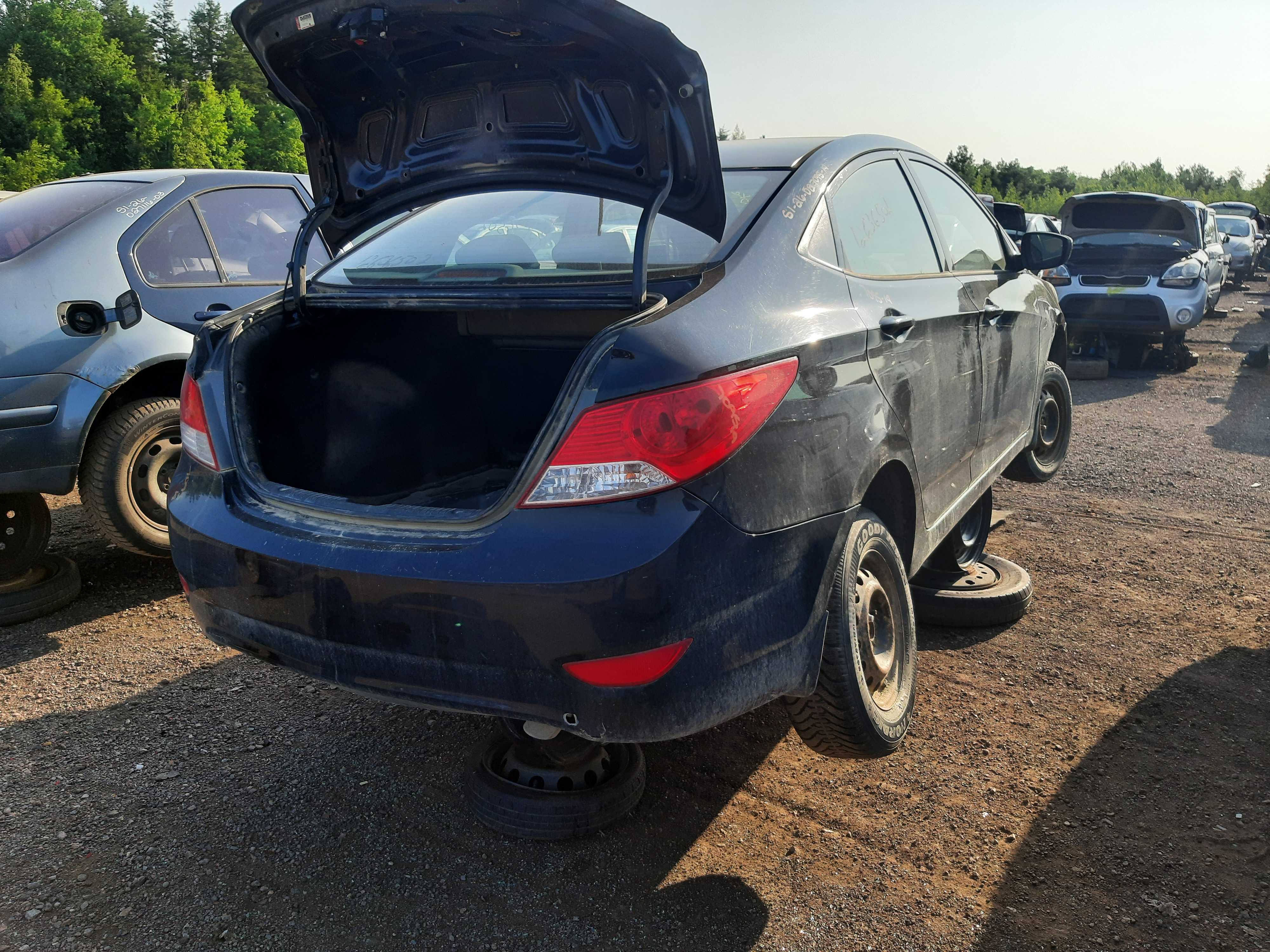 HYUNDAI ACCENT 2014