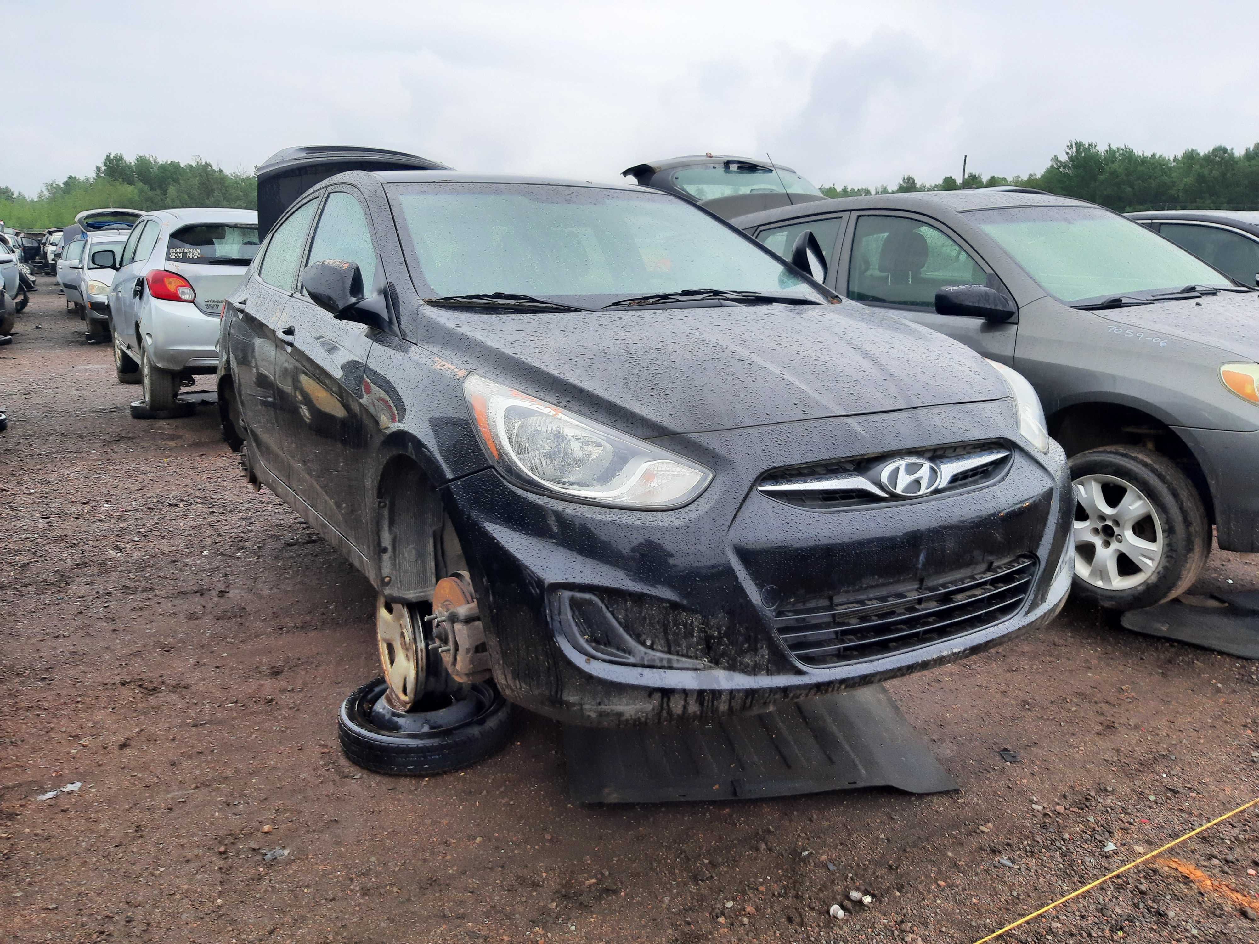 HYUNDAI ACCENT 2014