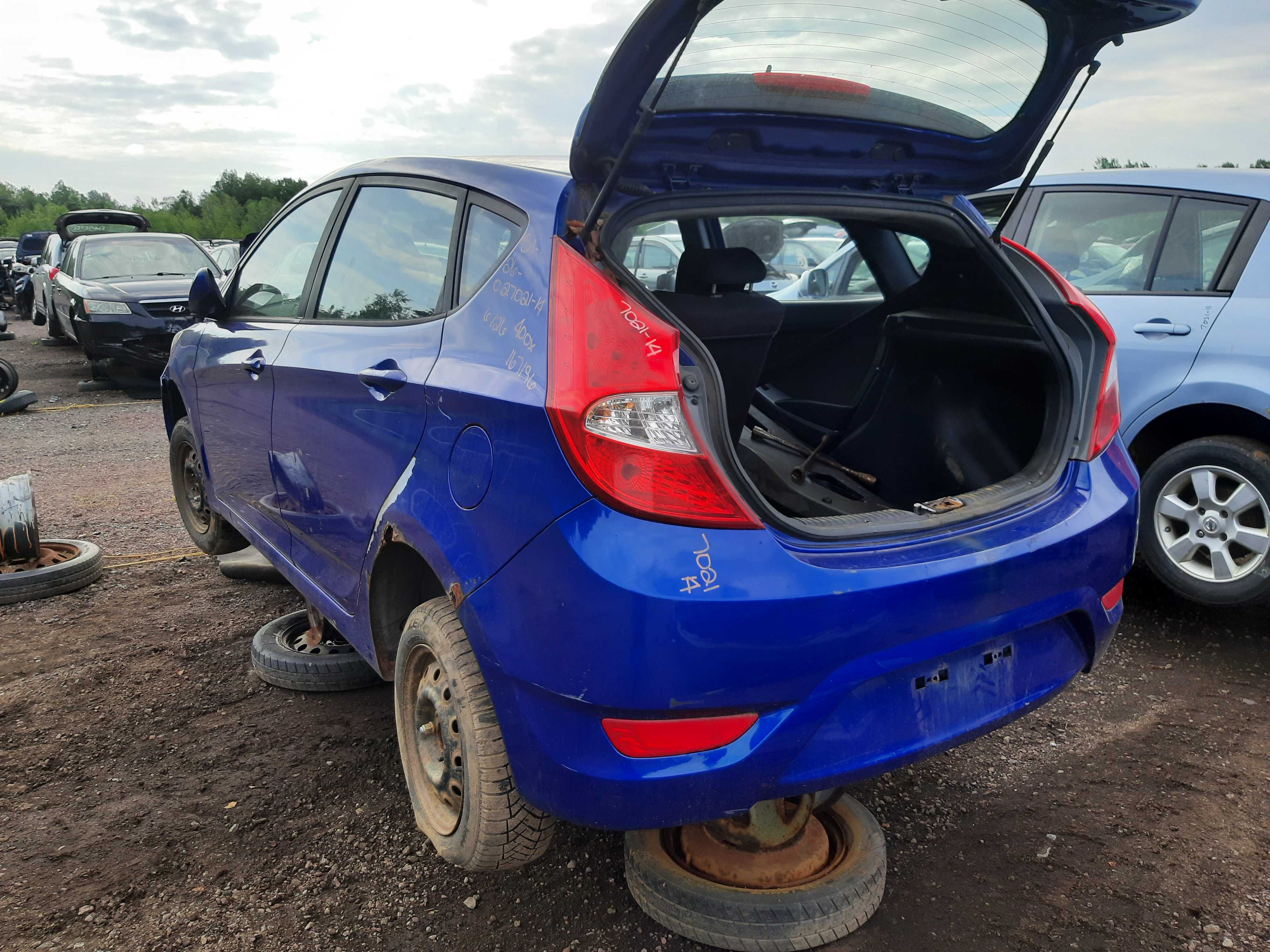 HYUNDAI ACCENT 2014
