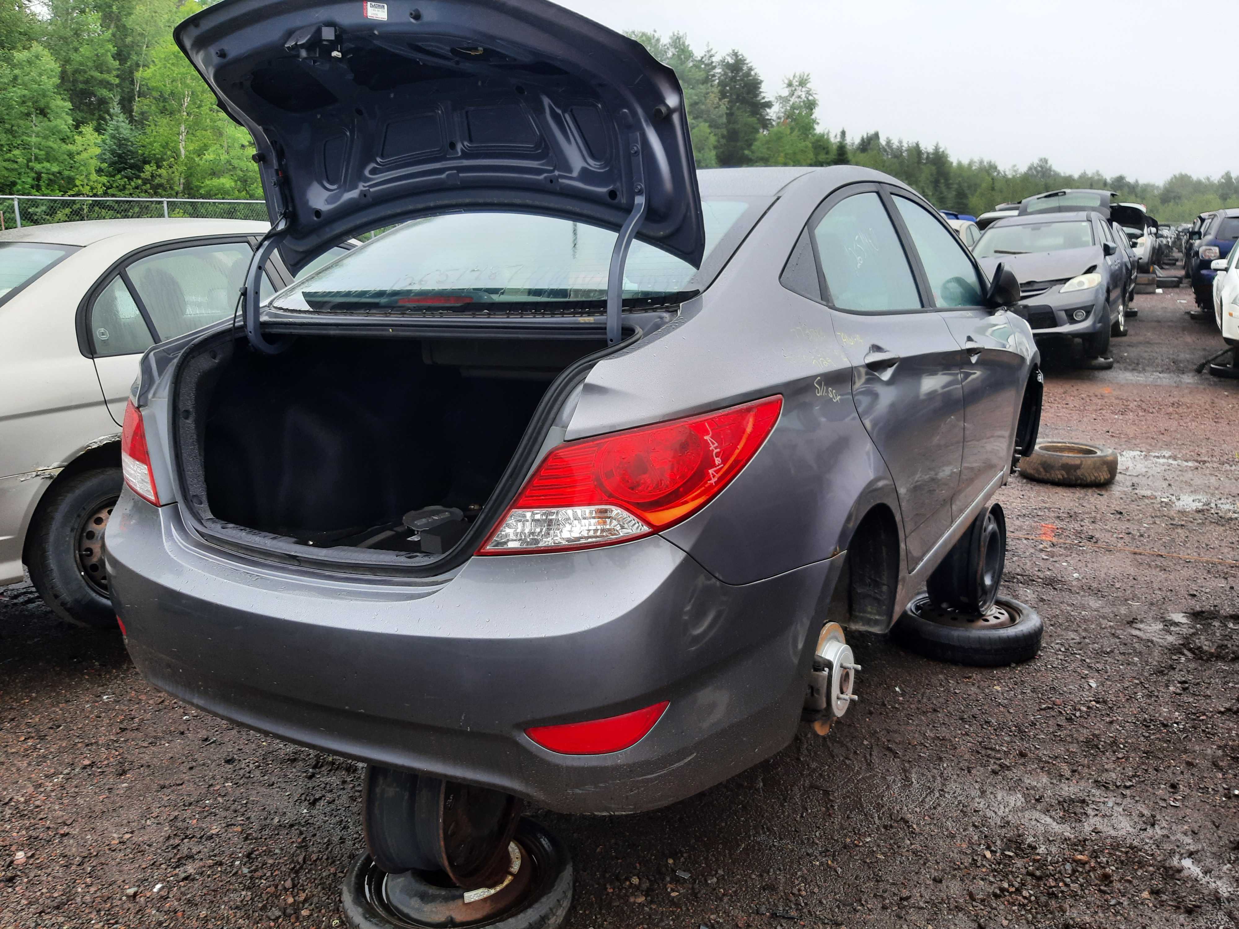 HYUNDAI ACCENT 2014