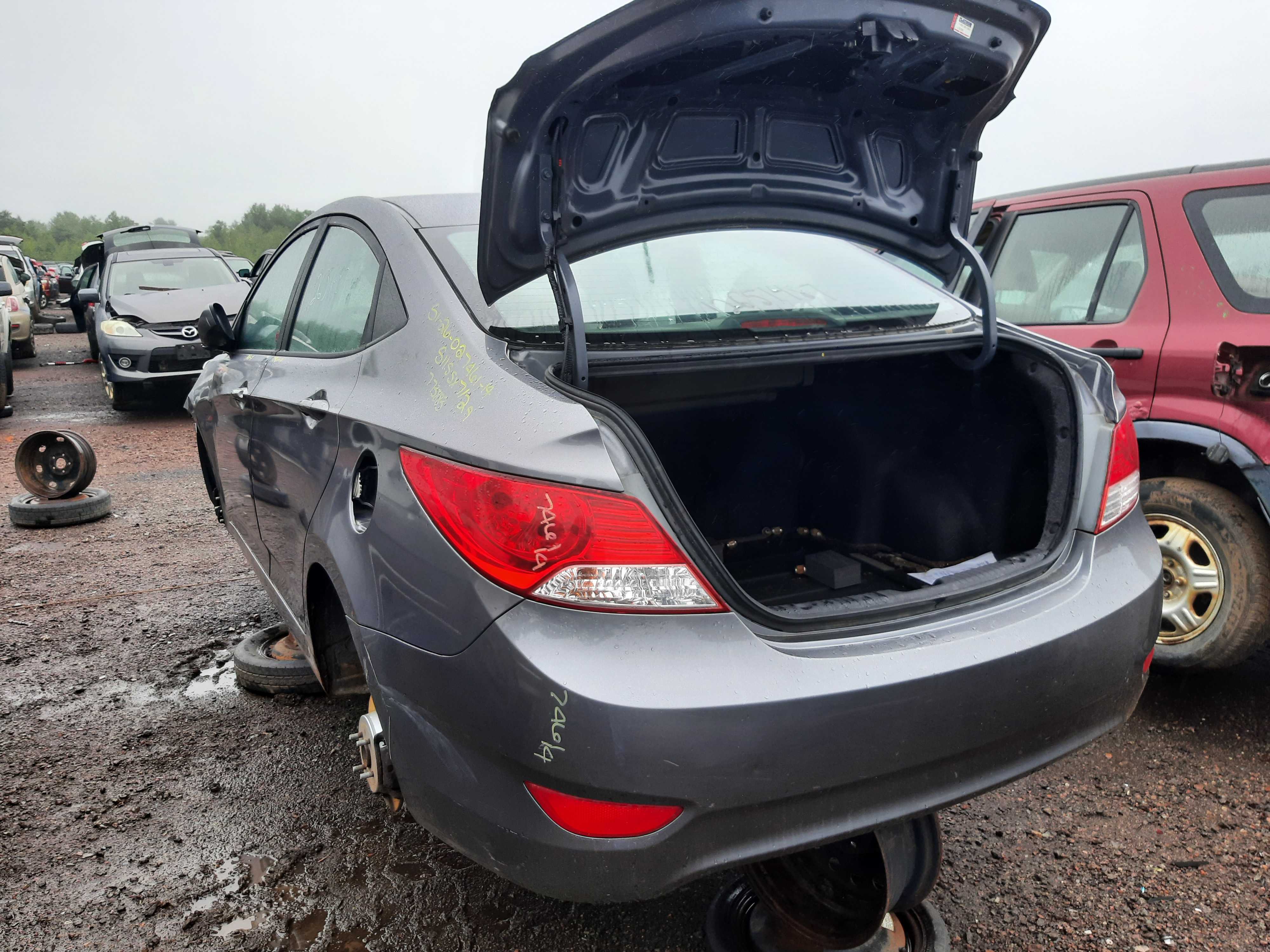 HYUNDAI ACCENT 2014