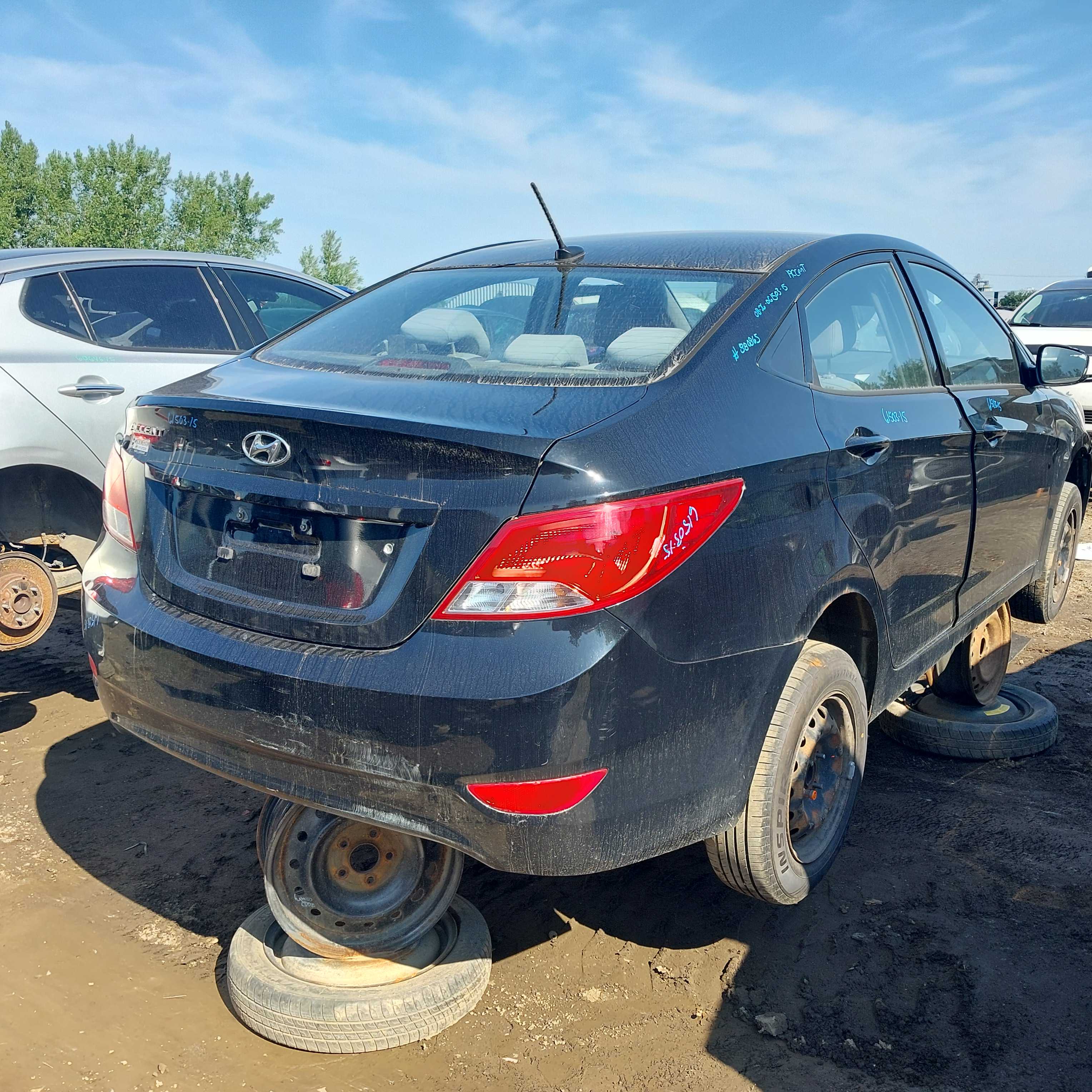 HYUNDAI ACCENT 2015
