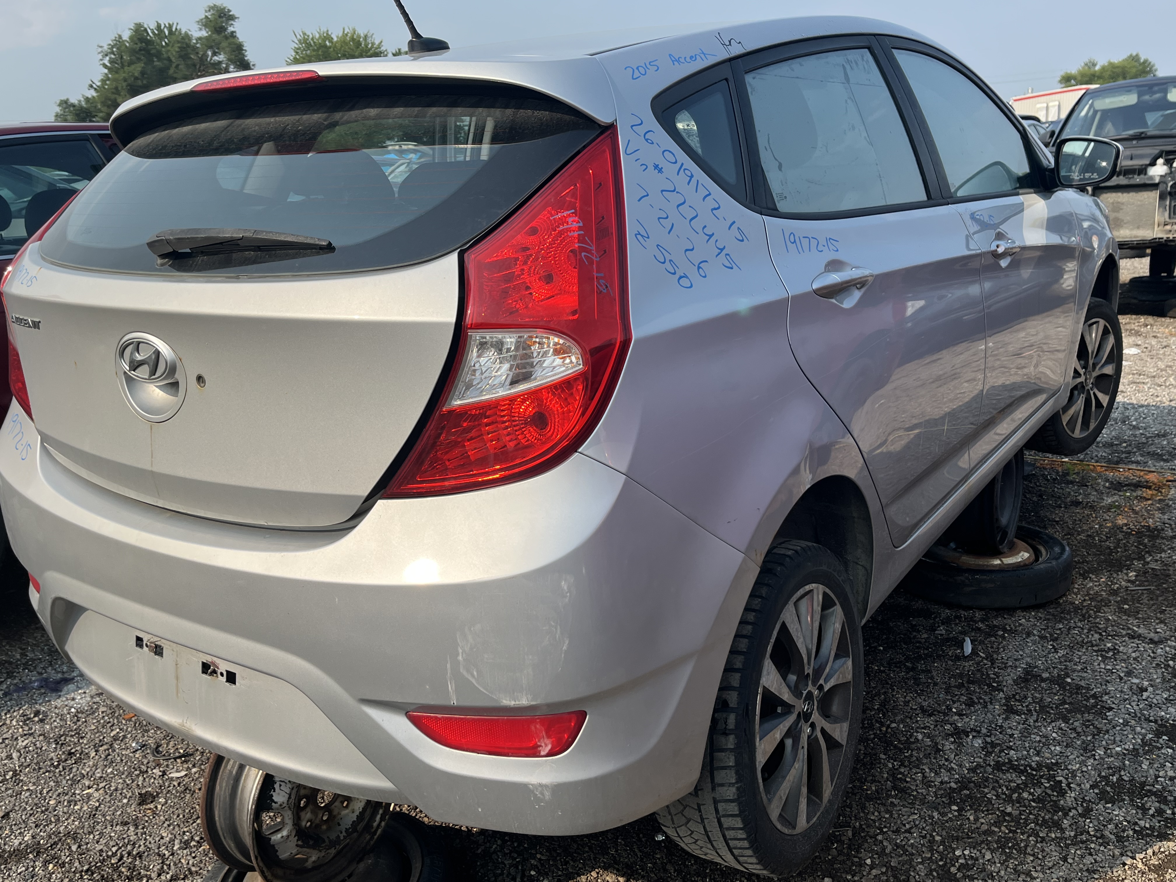 HYUNDAI ACCENT 2015