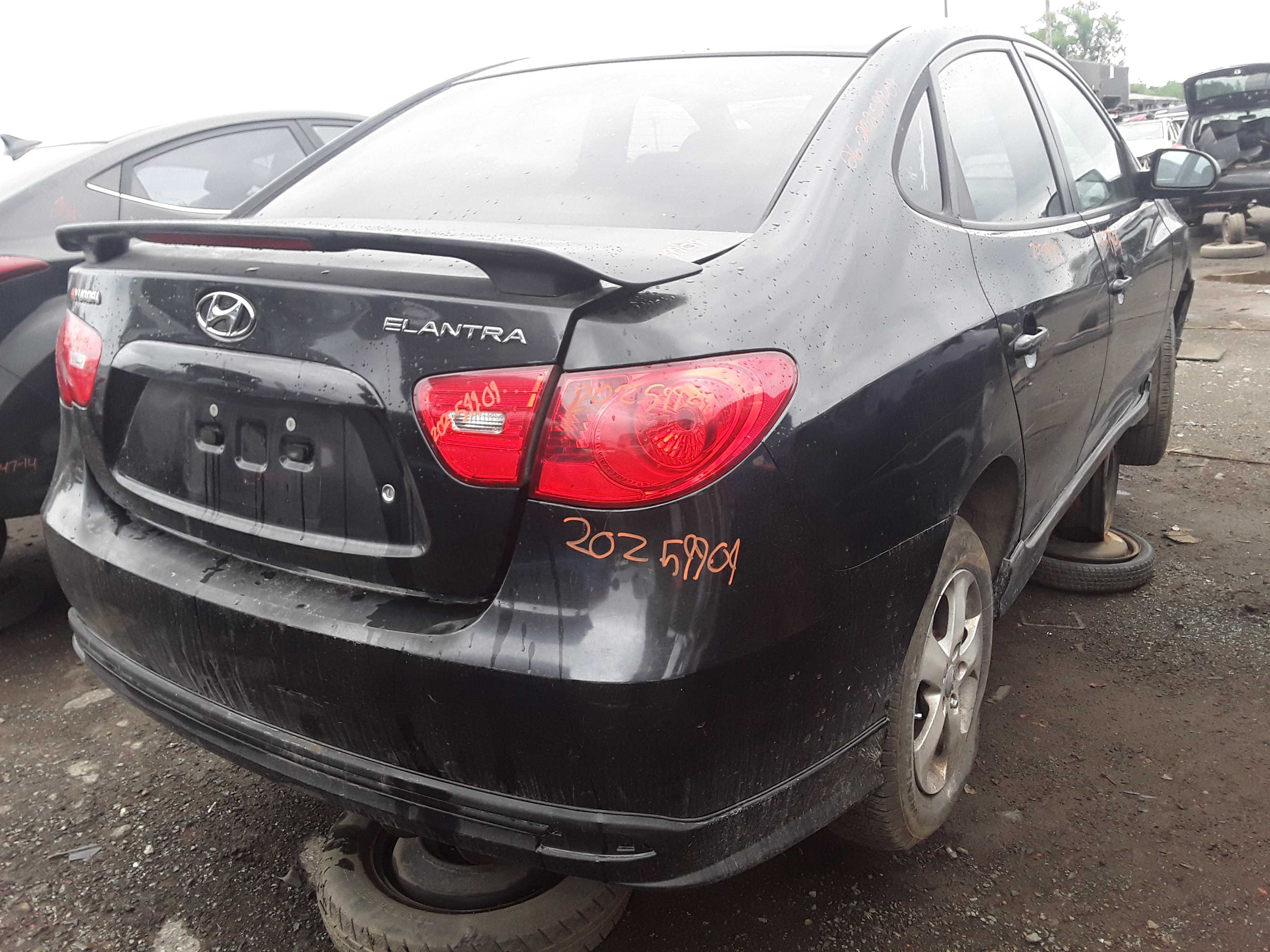 HYUNDAI ELANTRA 2009