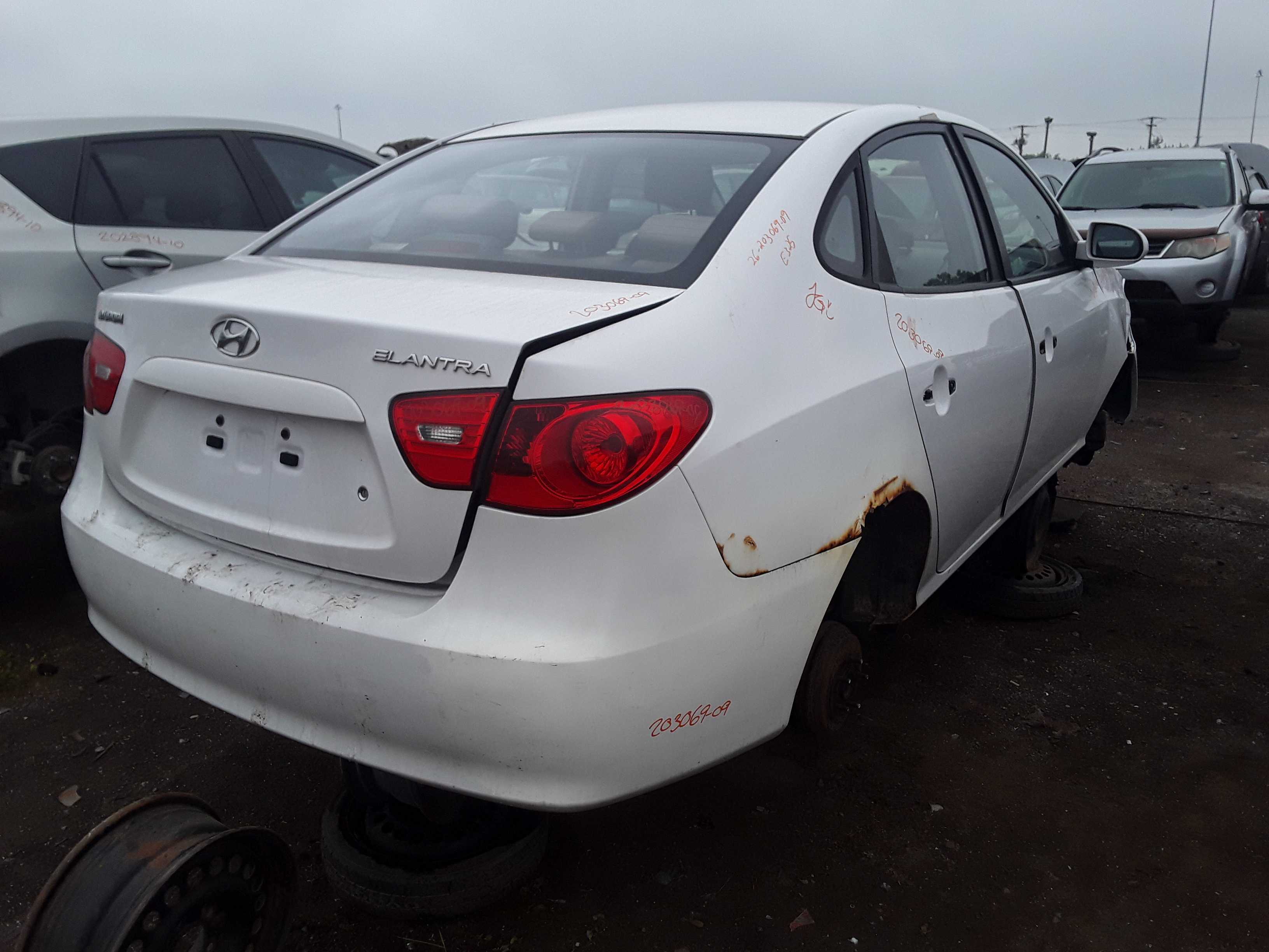 HYUNDAI ELANTRA 2009