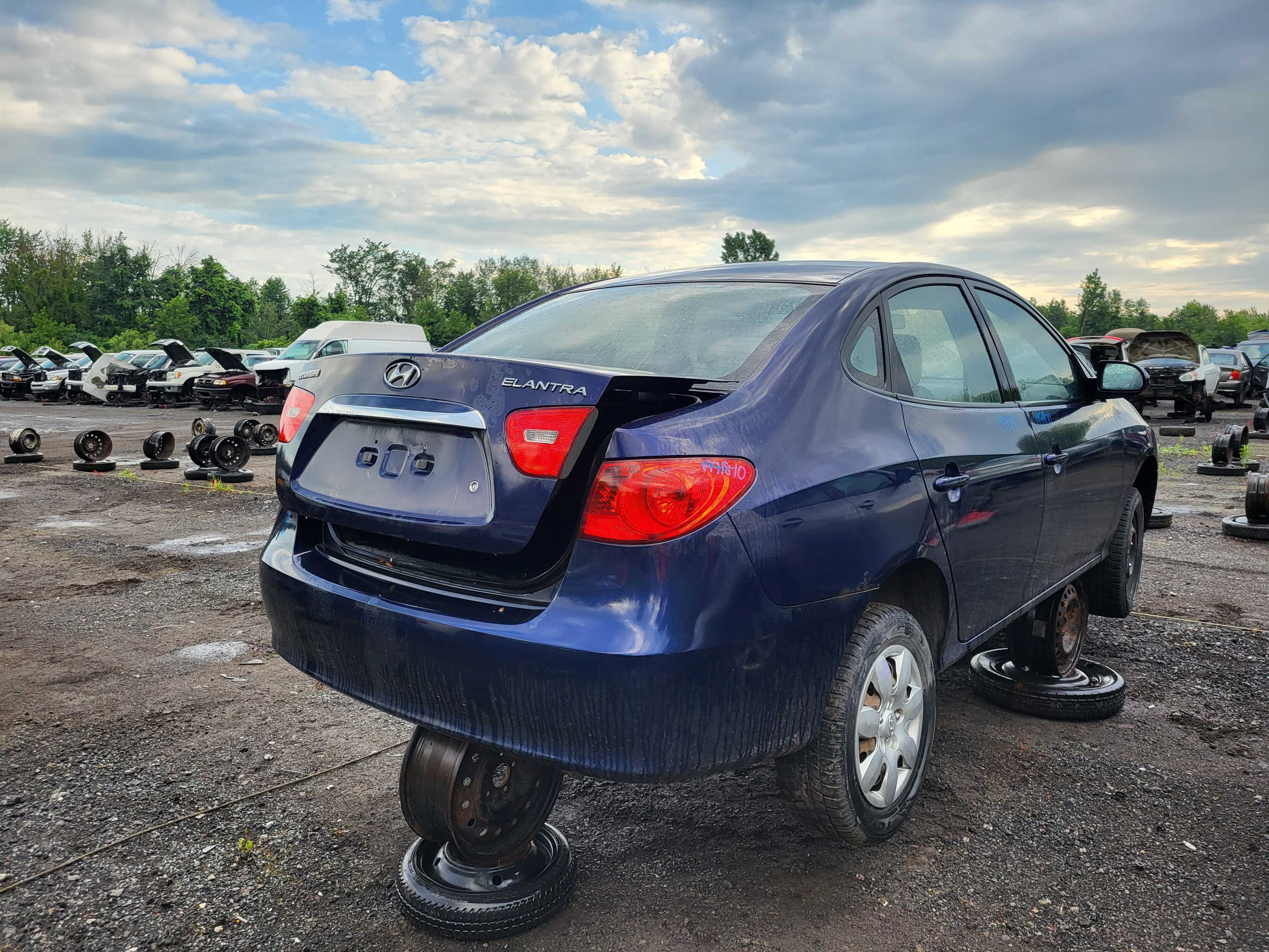 HYUNDAI ELANTRA 2010