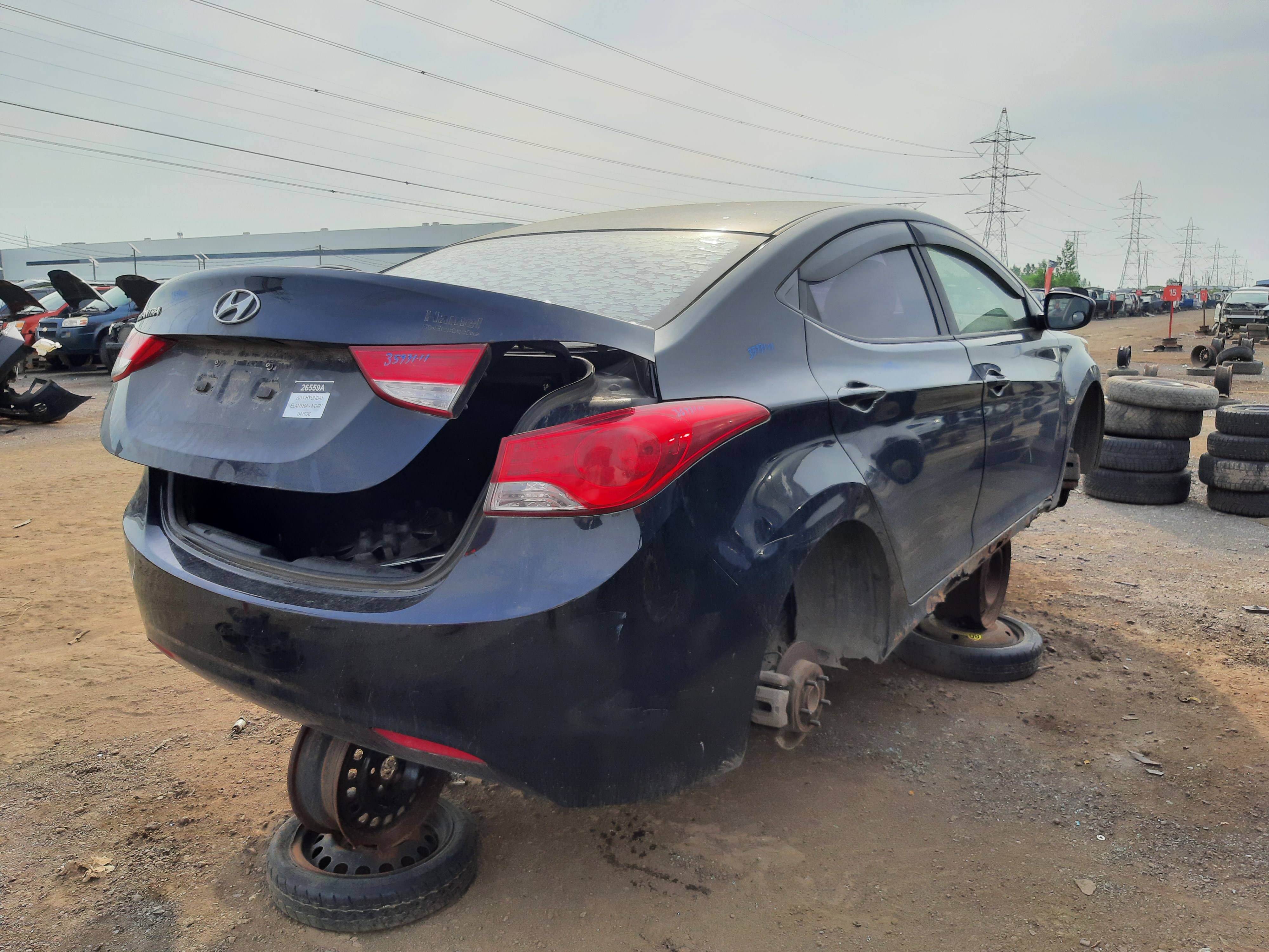 HYUNDAI ELANTRA 2011
