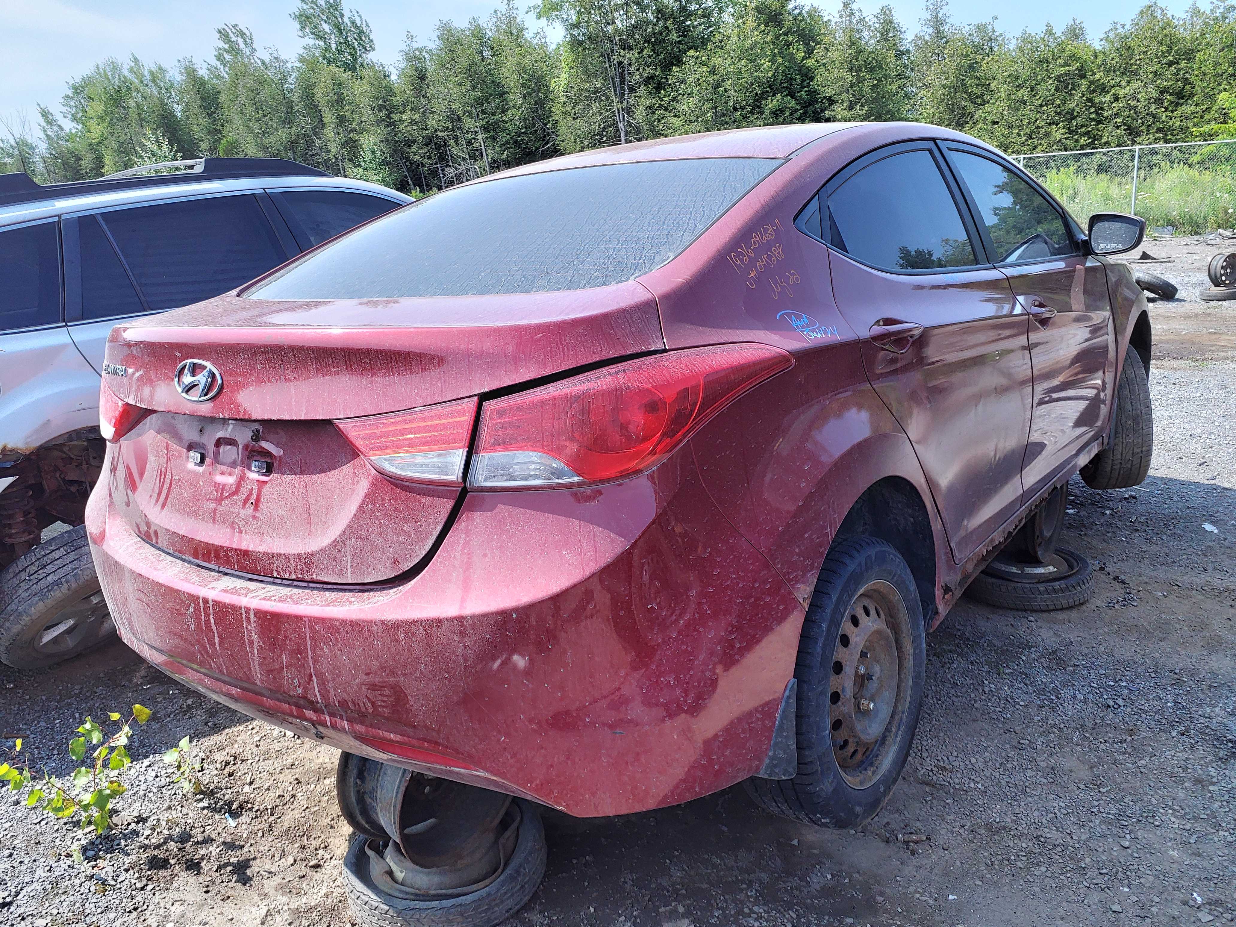 HYUNDAI ELANTRA 2011