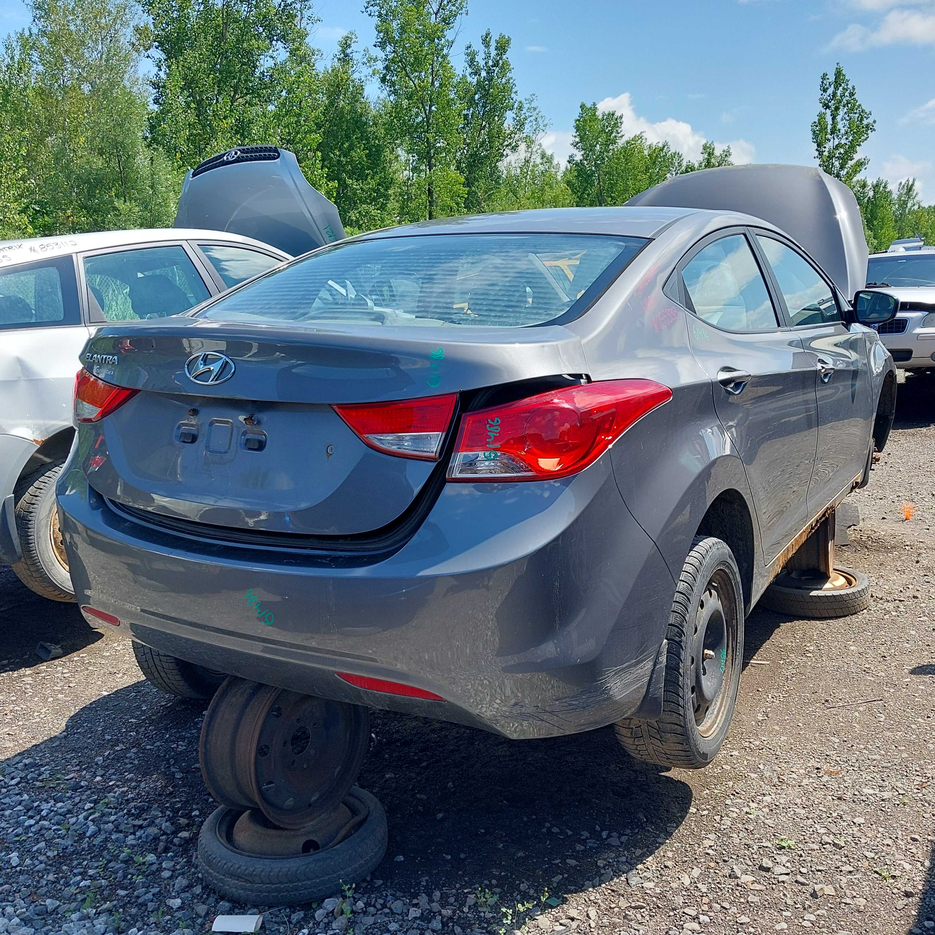 HYUNDAI ELANTRA 2011