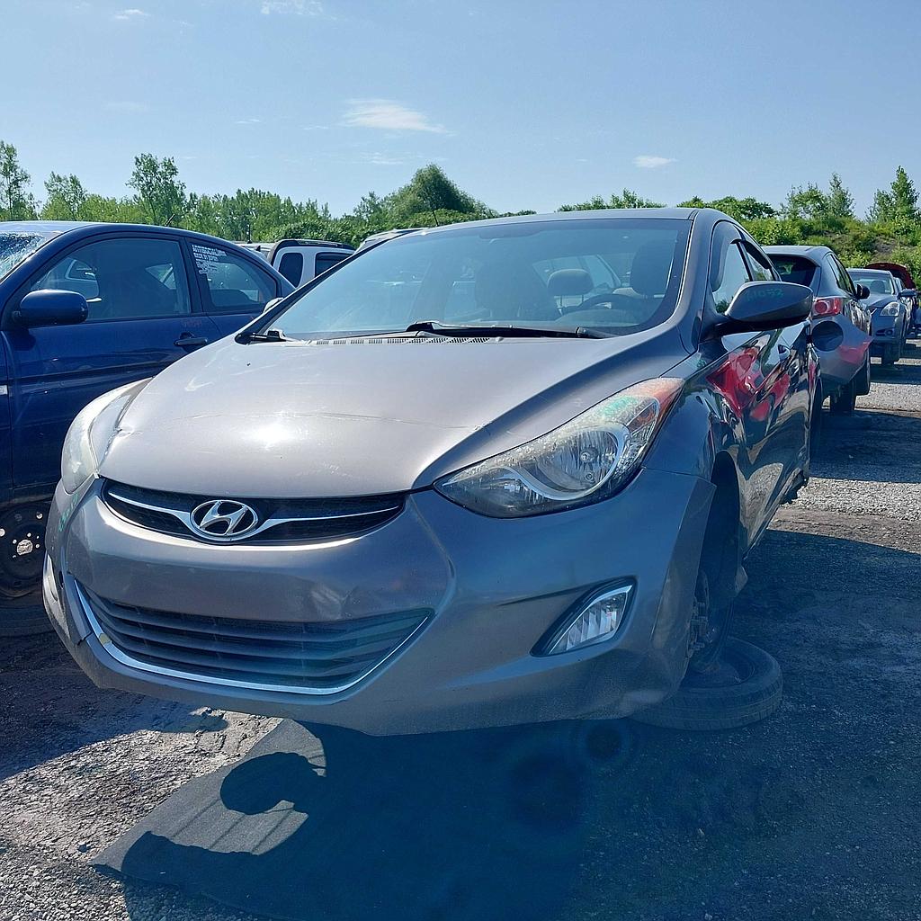 HYUNDAI ELANTRA 2012