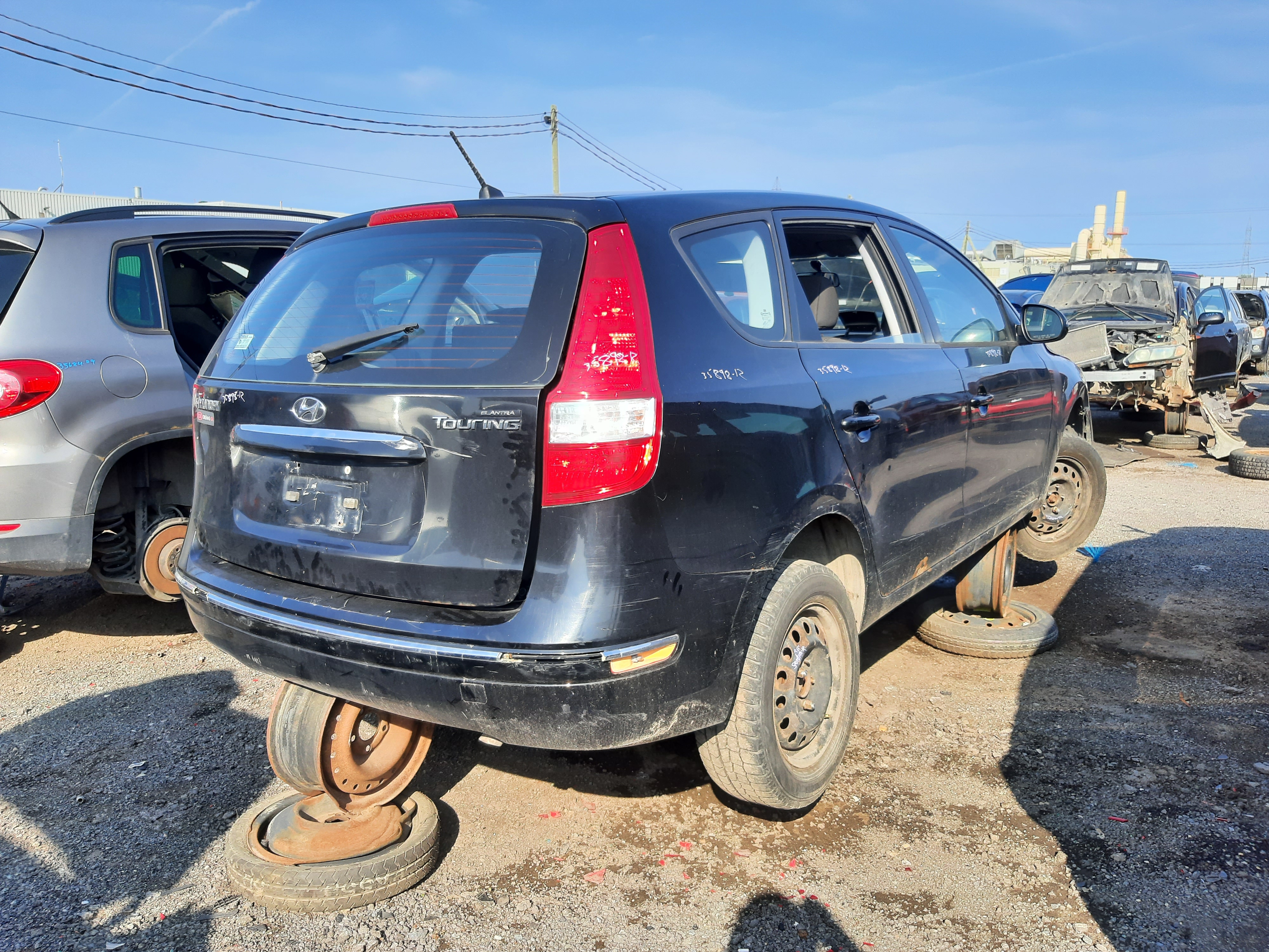 HYUNDAI ELANTRA 2012