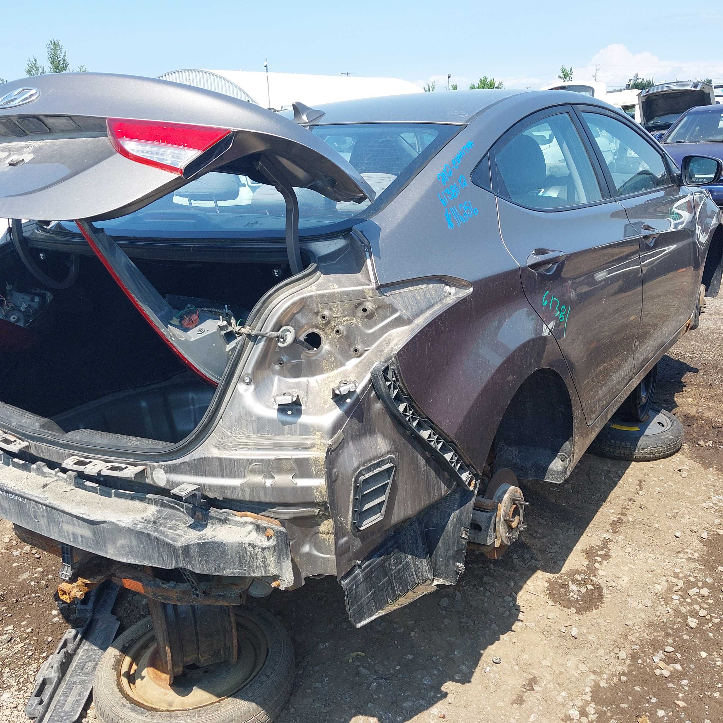 HYUNDAI ELANTRA 2012