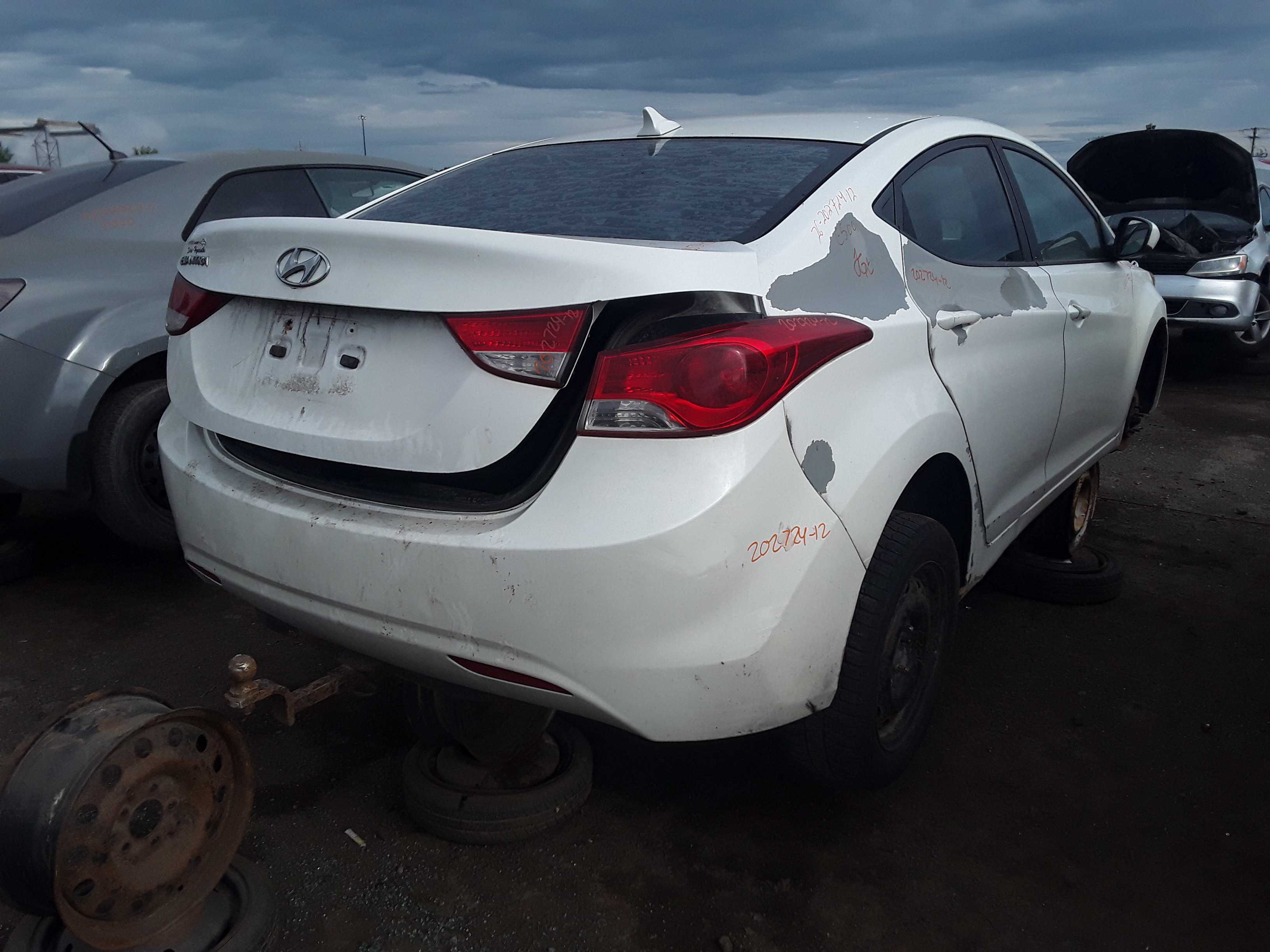 HYUNDAI ELANTRA 2012