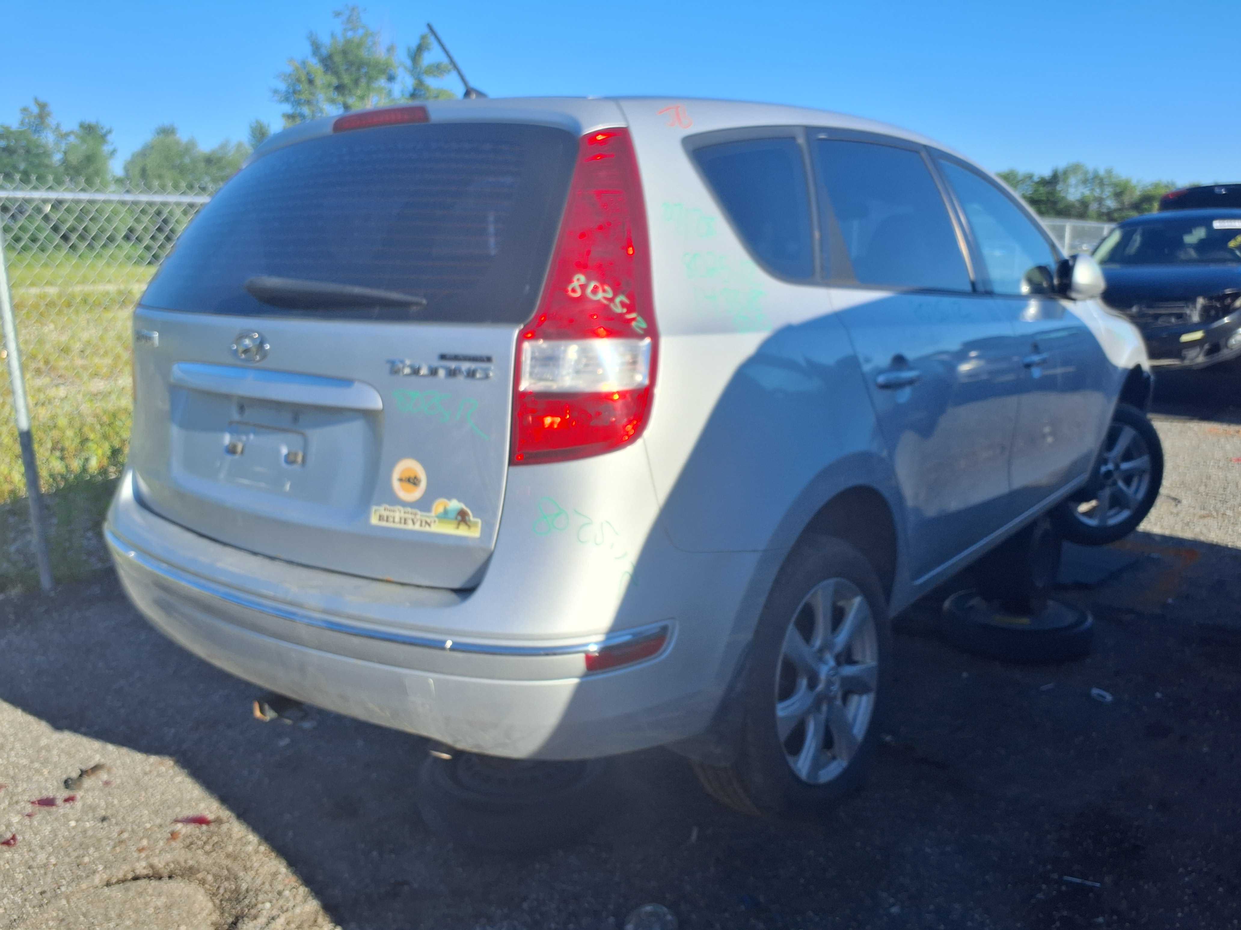 HYUNDAI ELANTRA 2012