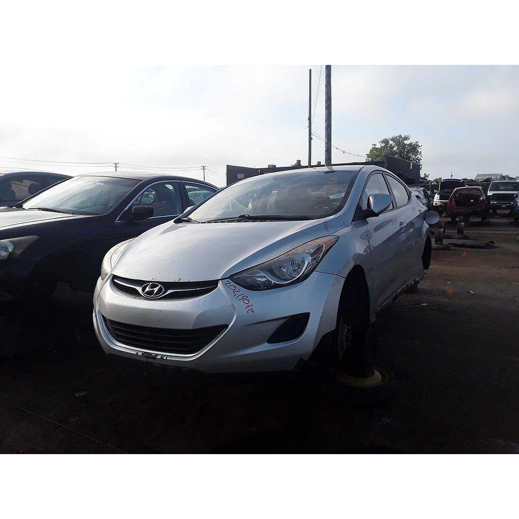 HYUNDAI ELANTRA 2012