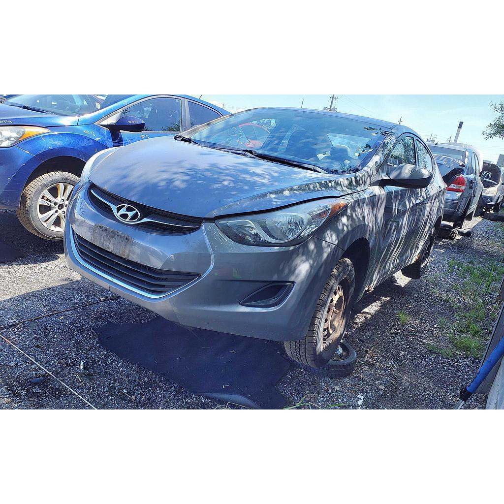 HYUNDAI ELANTRA 2013