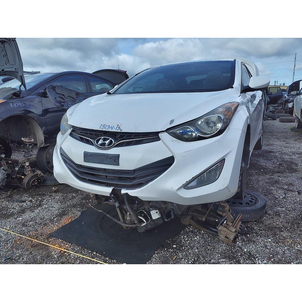 HYUNDAI ELANTRA 2013