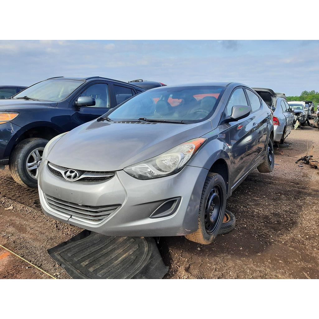 HYUNDAI ELANTRA 2013