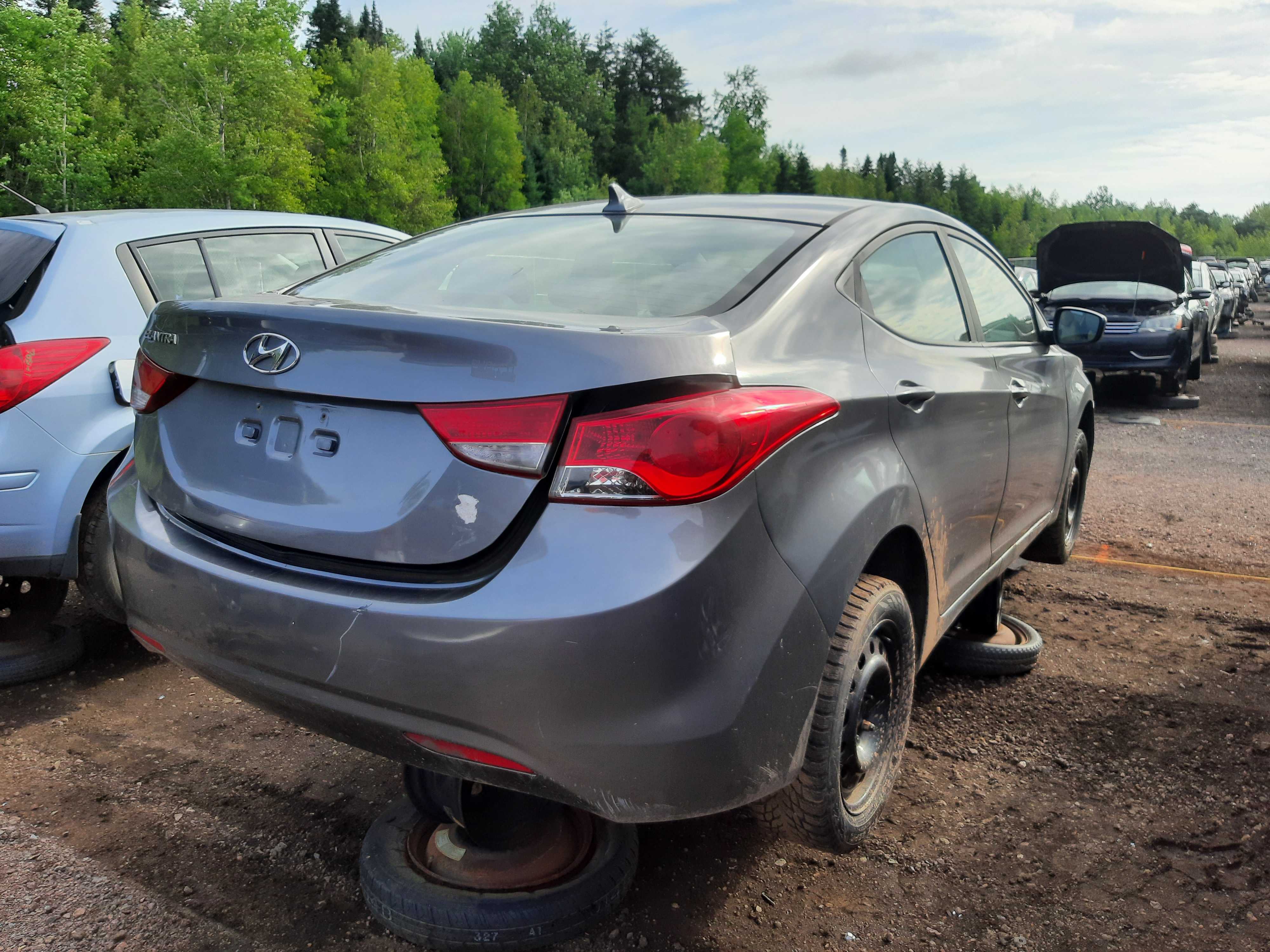 HYUNDAI ELANTRA 2013