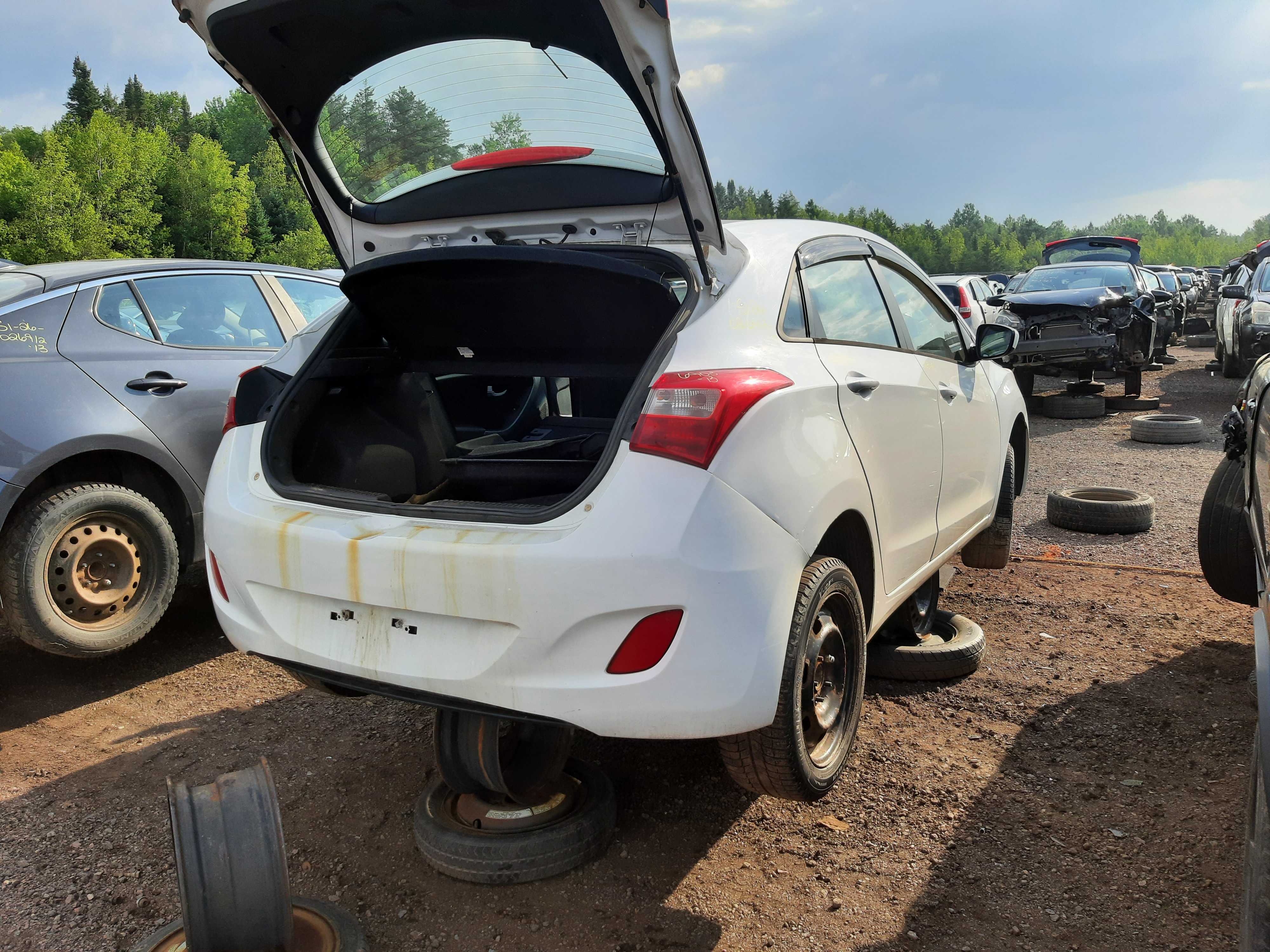 HYUNDAI ELANTRA 2013