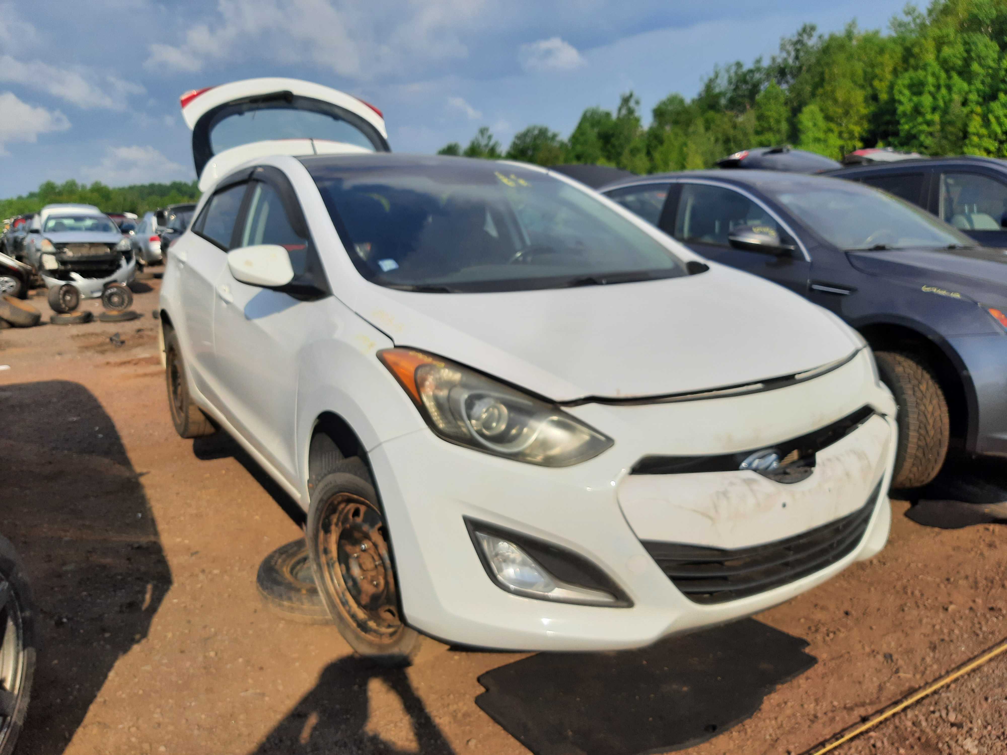HYUNDAI ELANTRA 2013