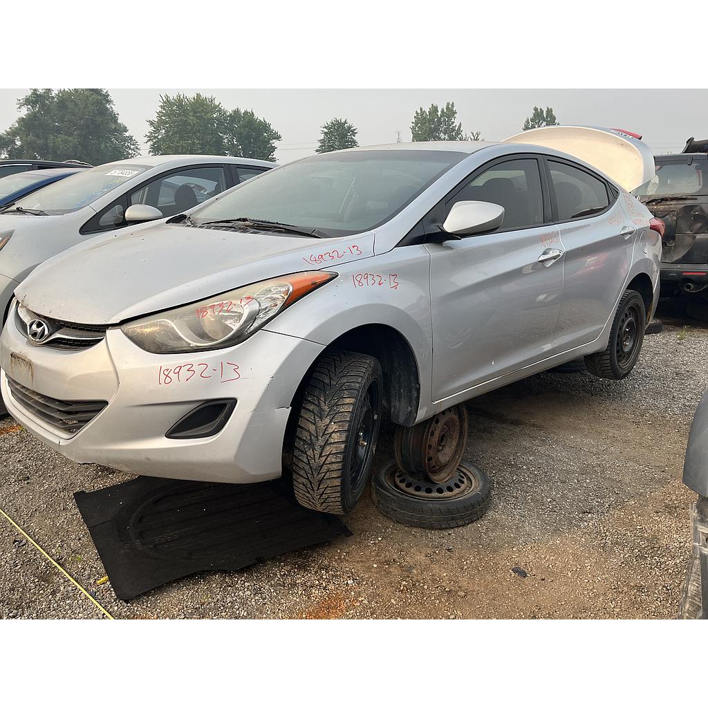 HYUNDAI ELANTRA 2013