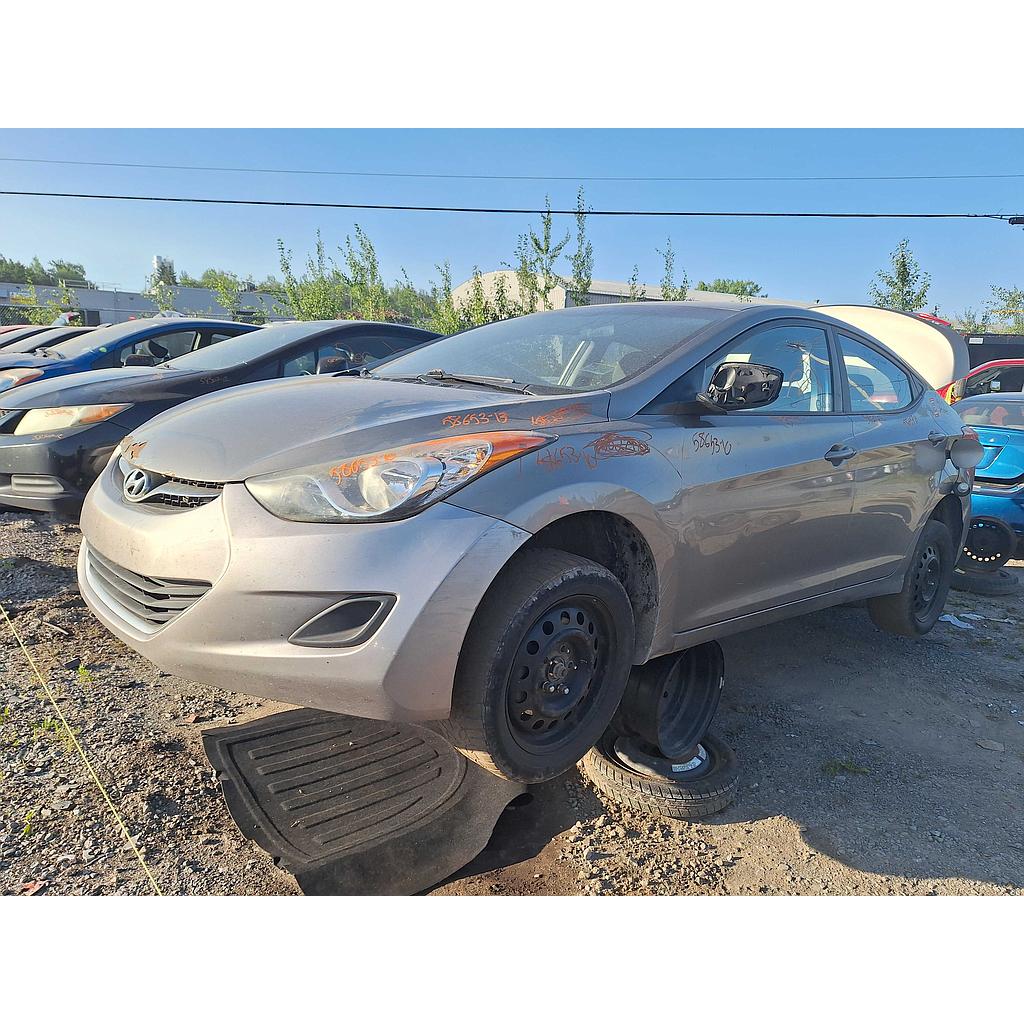 HYUNDAI ELANTRA 2013