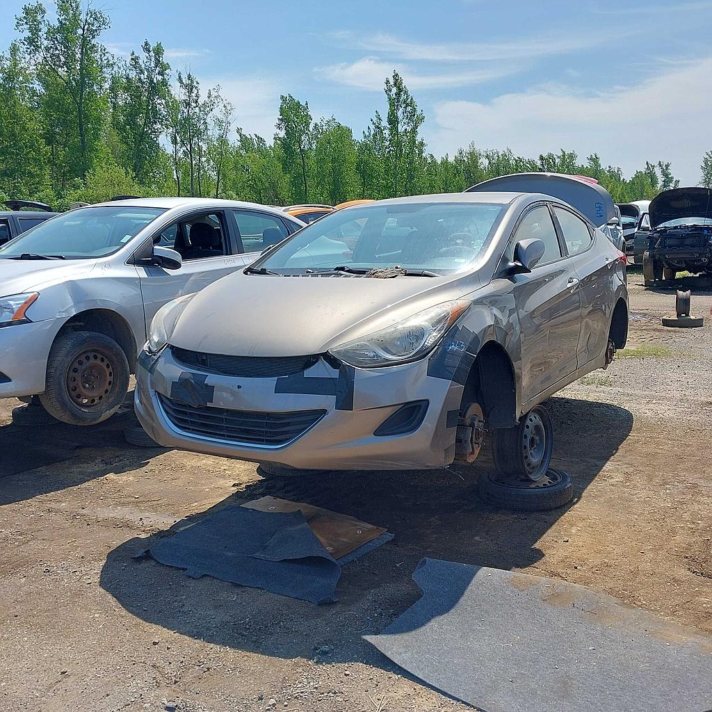 HYUNDAI ELANTRA 2013