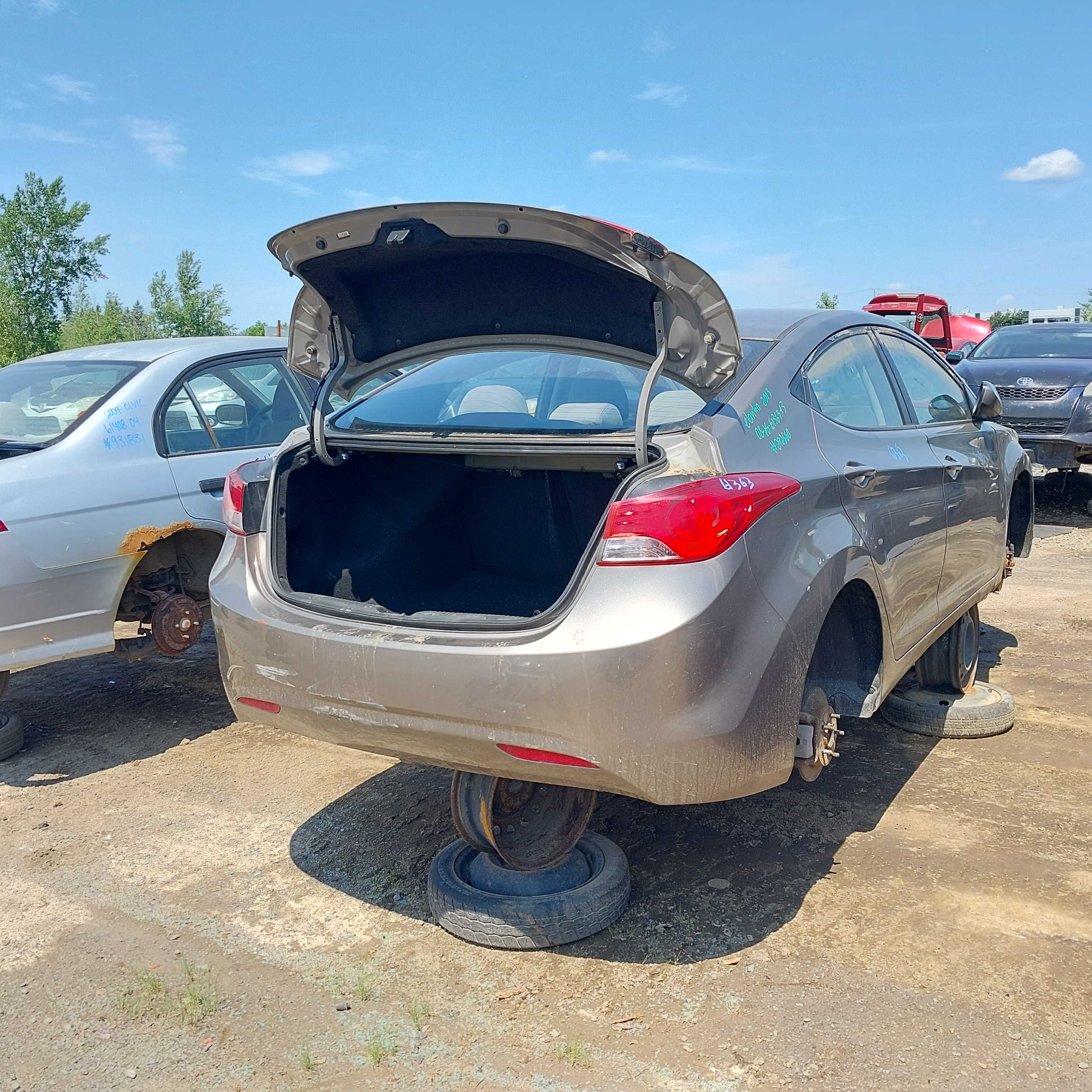 HYUNDAI ELANTRA 2013