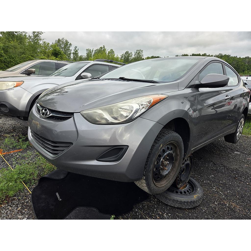 HYUNDAI ELANTRA 2013