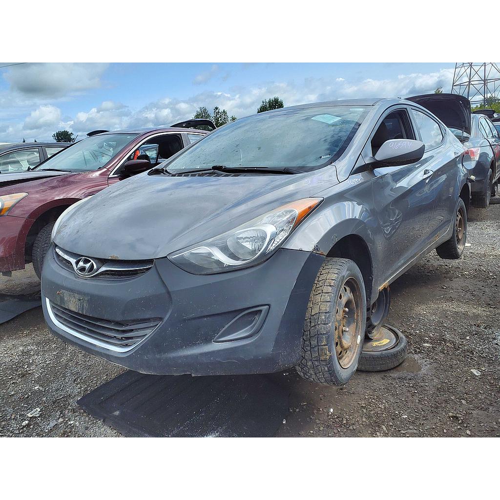 HYUNDAI ELANTRA 2013
