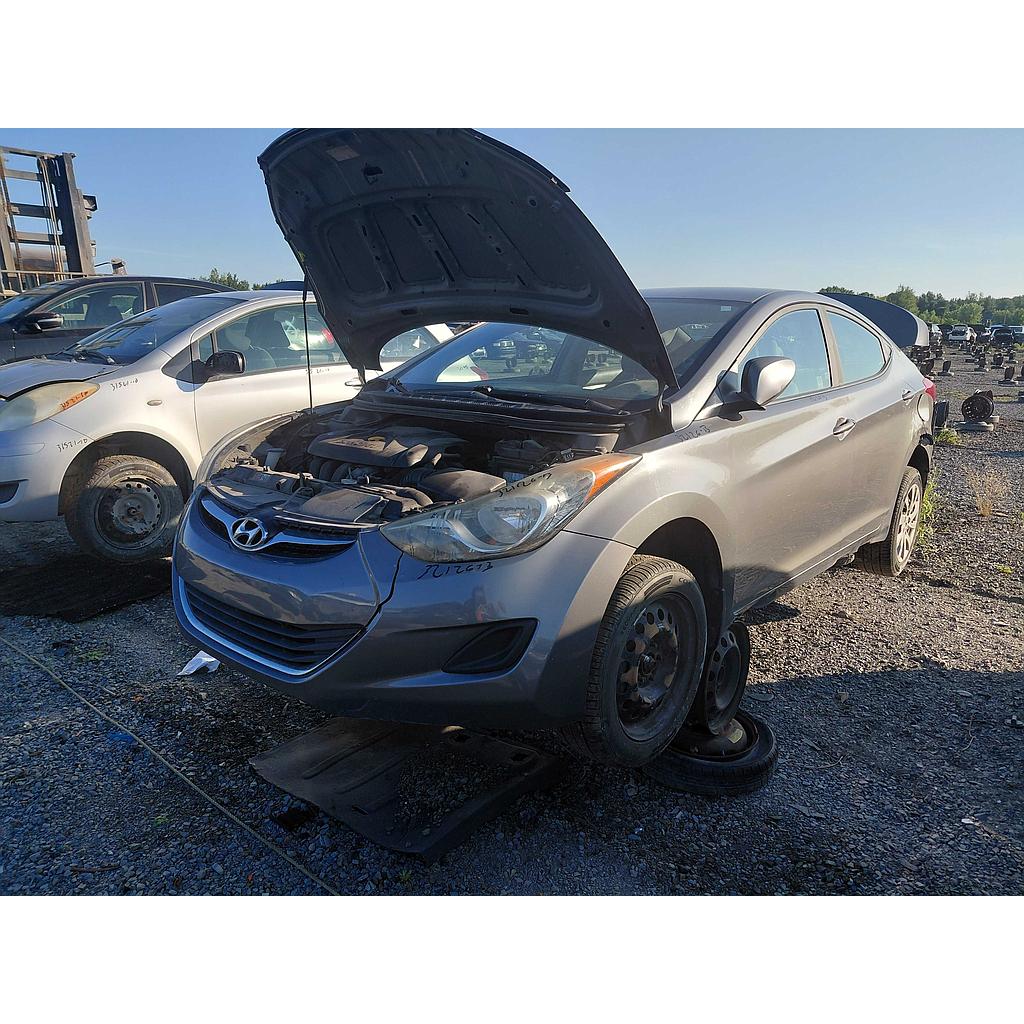 HYUNDAI ELANTRA 2013