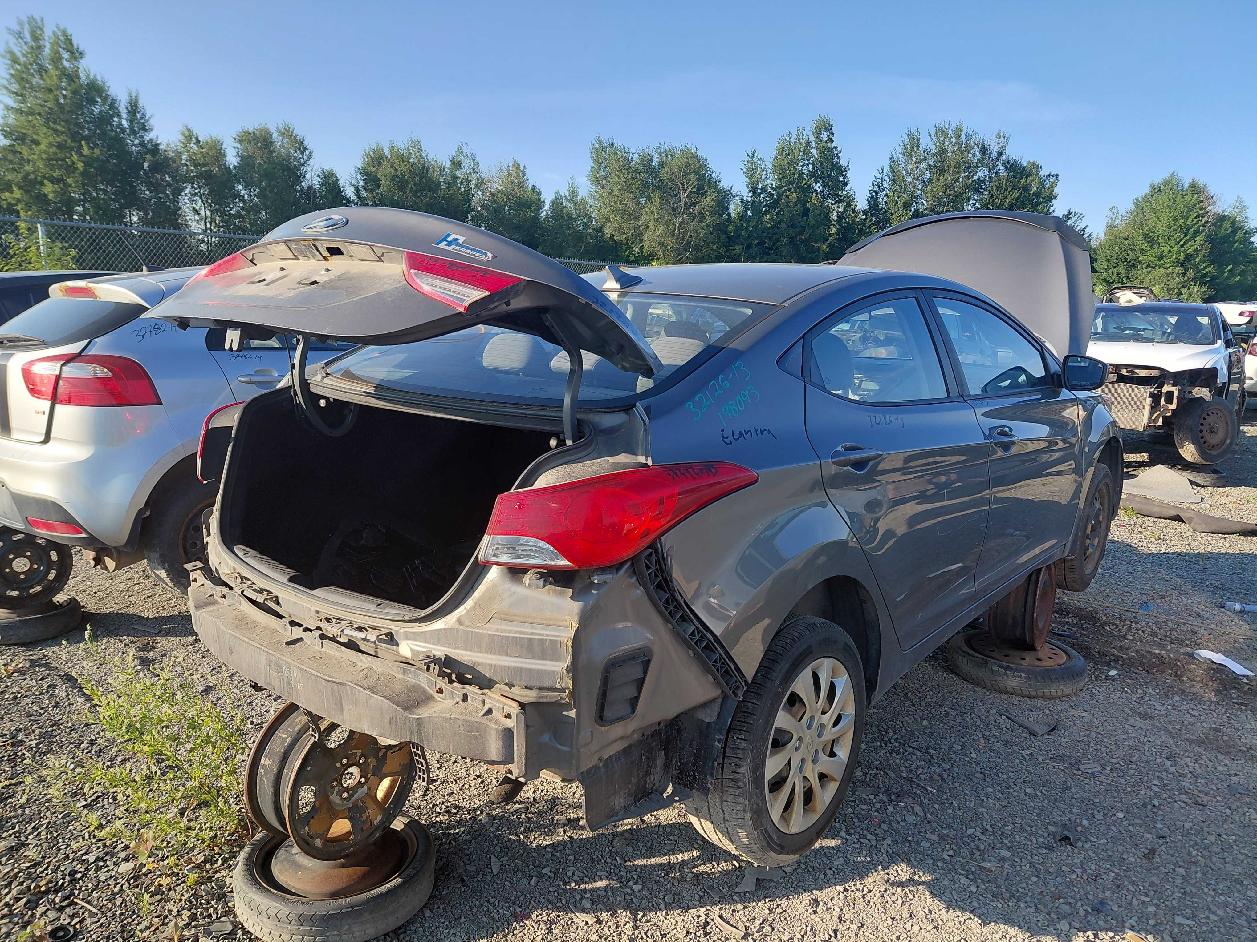 HYUNDAI ELANTRA 2013