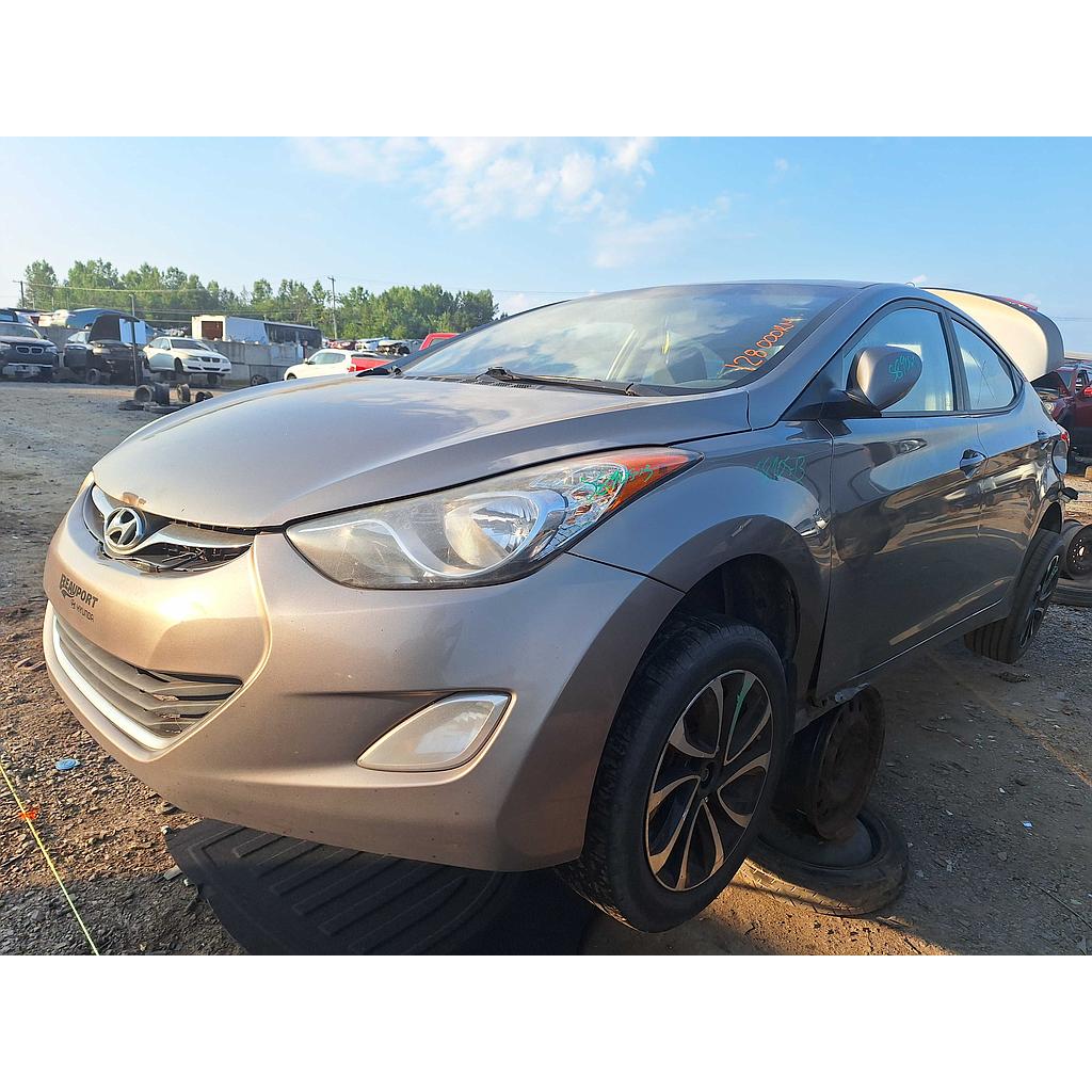 HYUNDAI ELANTRA 2013
