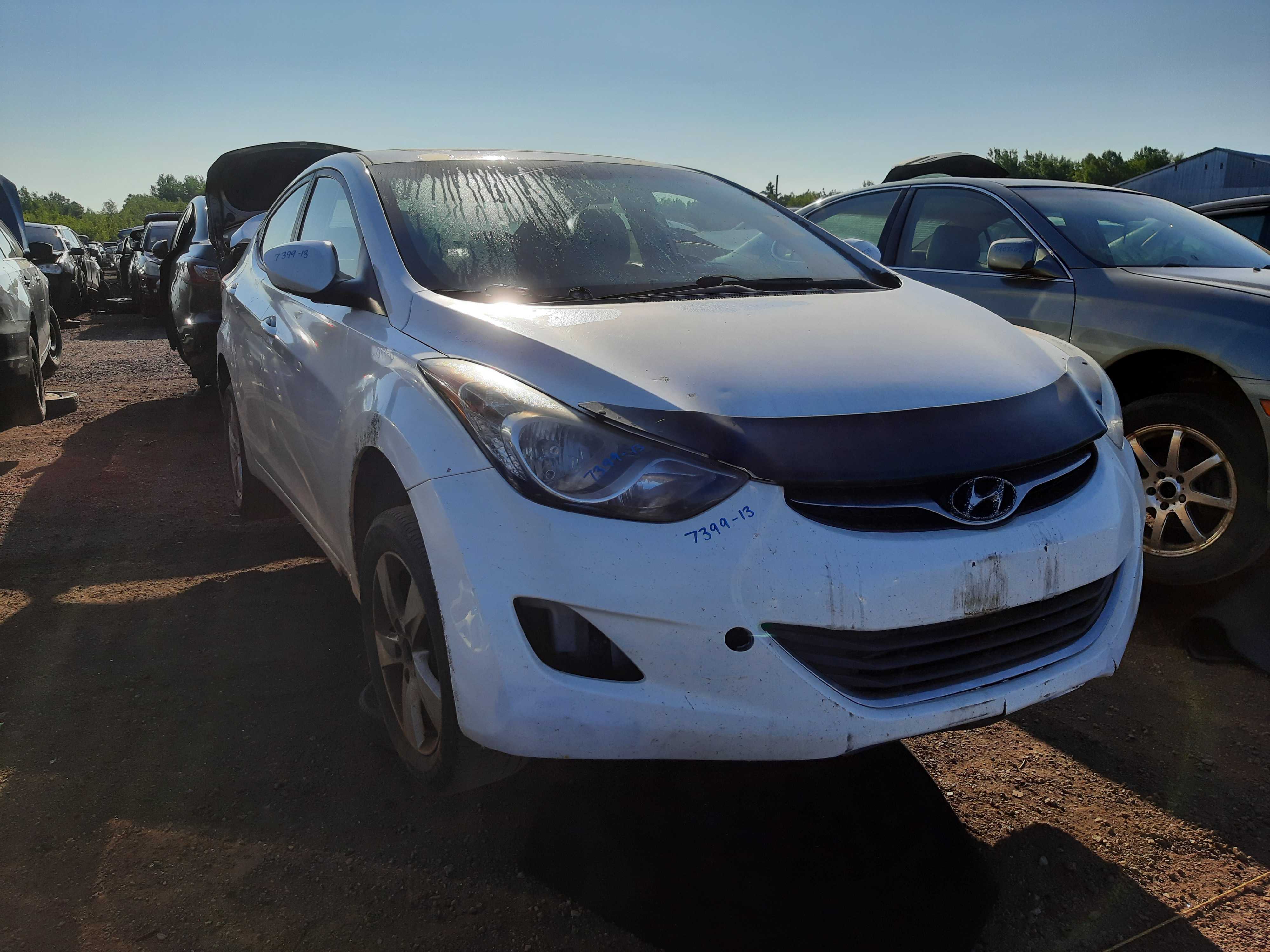 HYUNDAI ELANTRA 2013