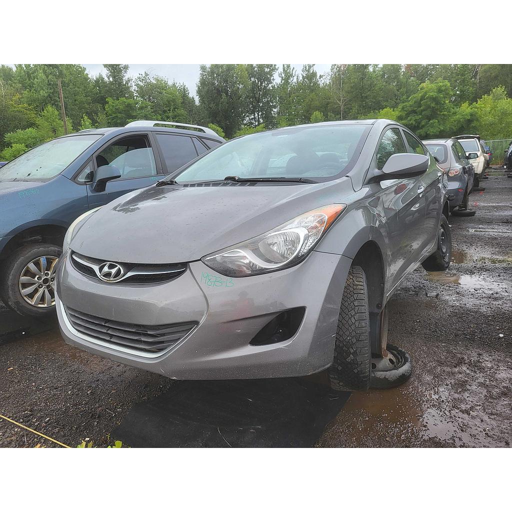 HYUNDAI ELANTRA 2013