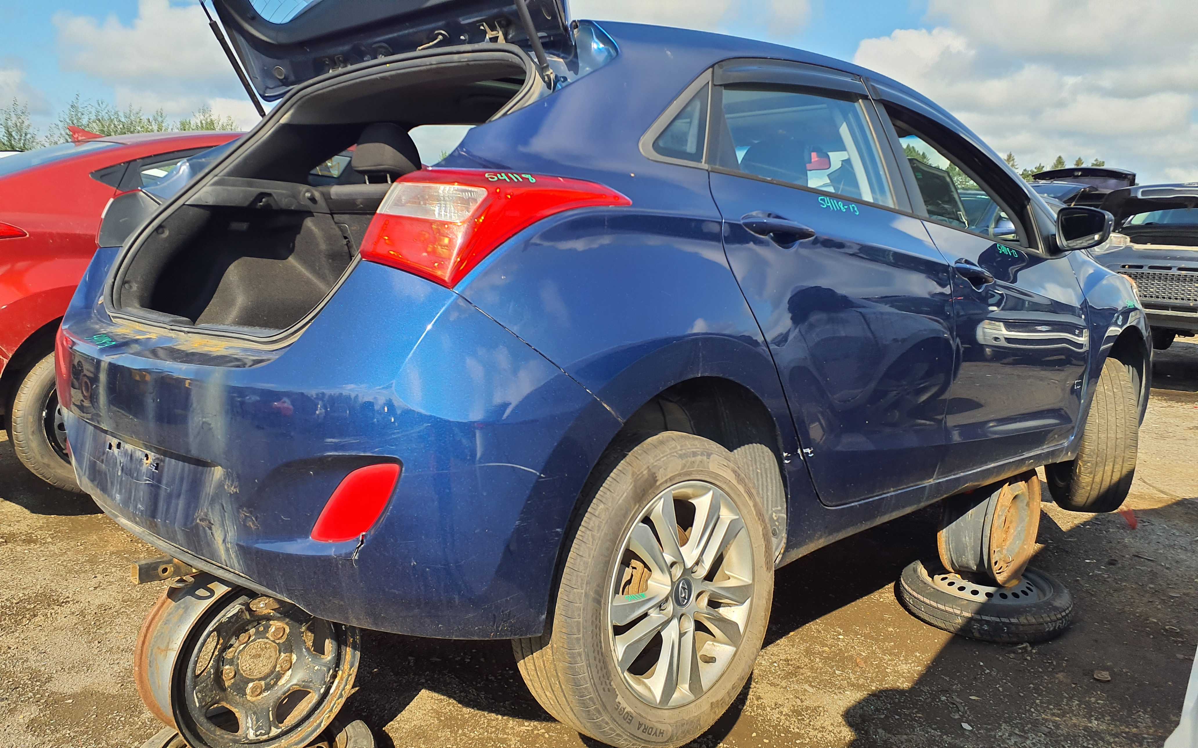 HYUNDAI ELANTRA 2013
