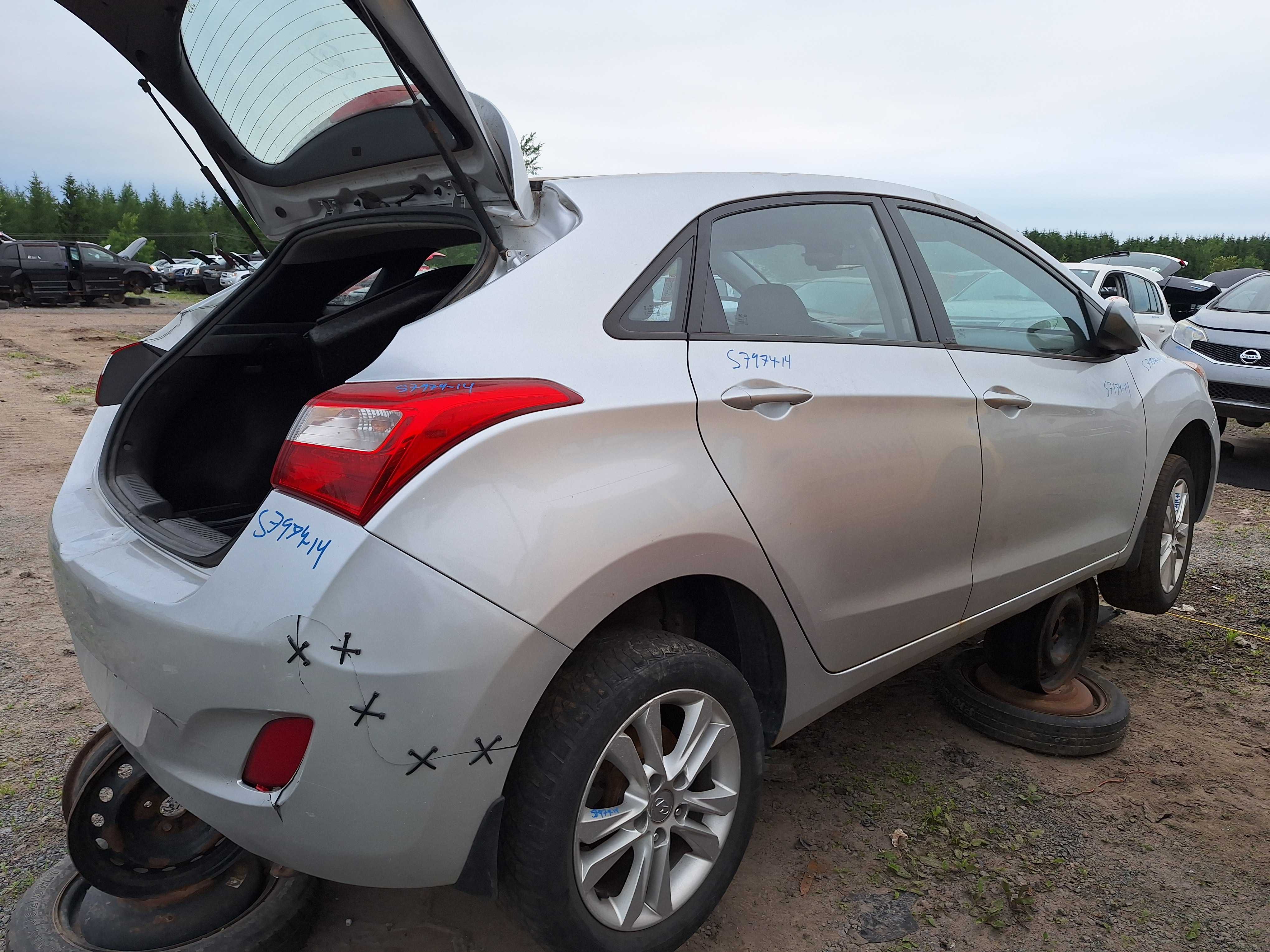 HYUNDAI ELANTRA 2014