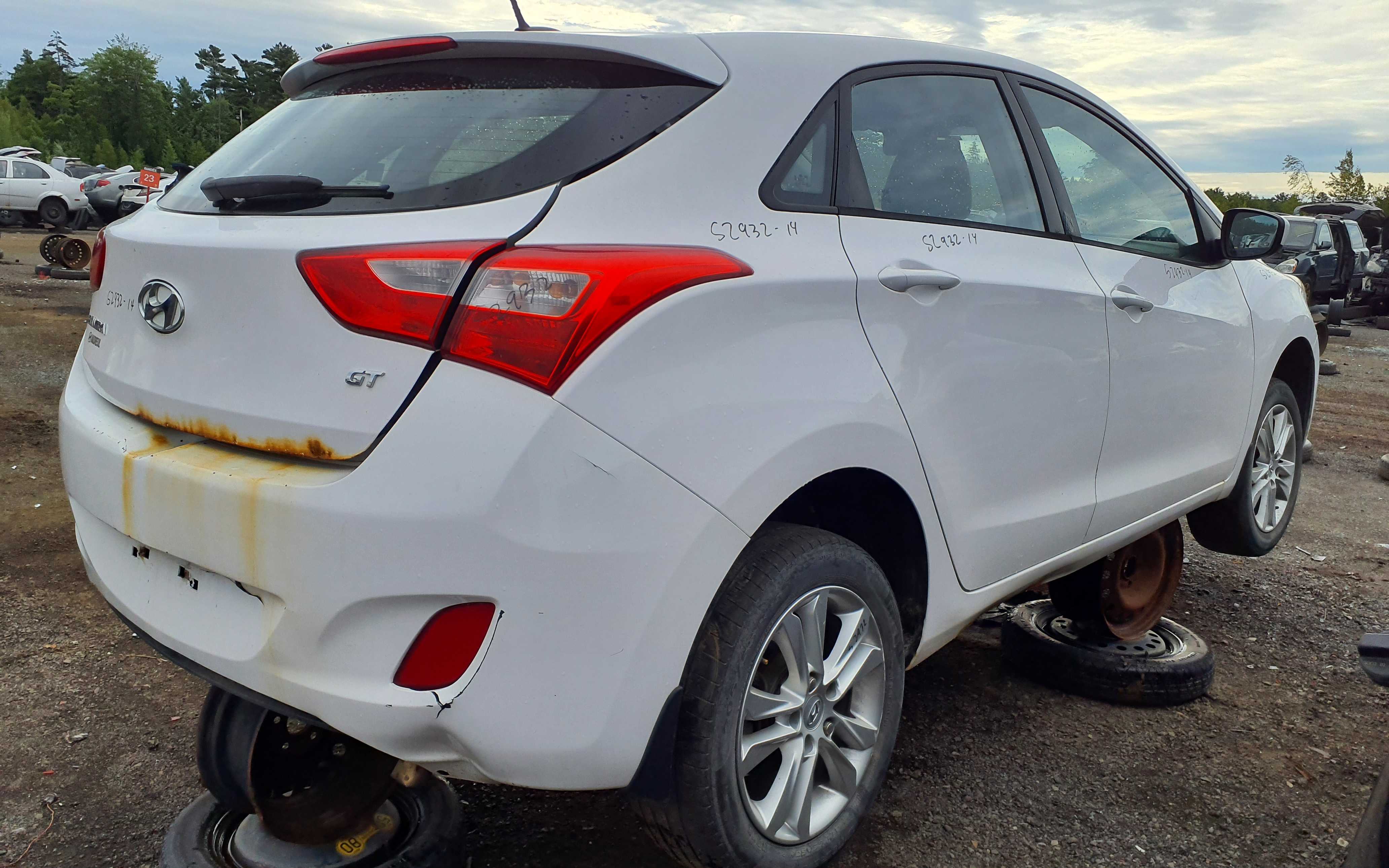 HYUNDAI ELANTRA 2014